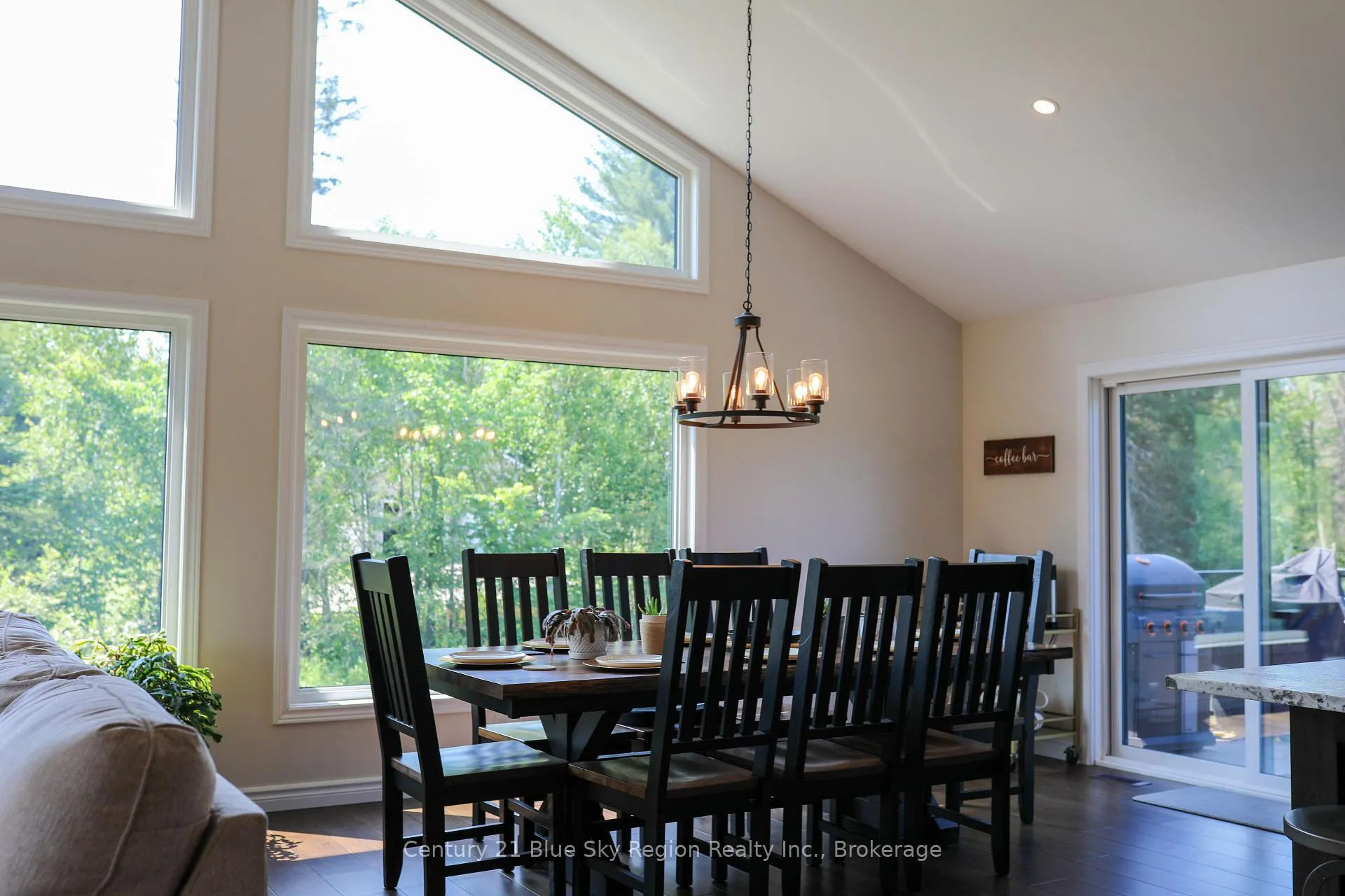 Photo 15 of 1147 Maple Hill Road, Powassan — HOMEH
