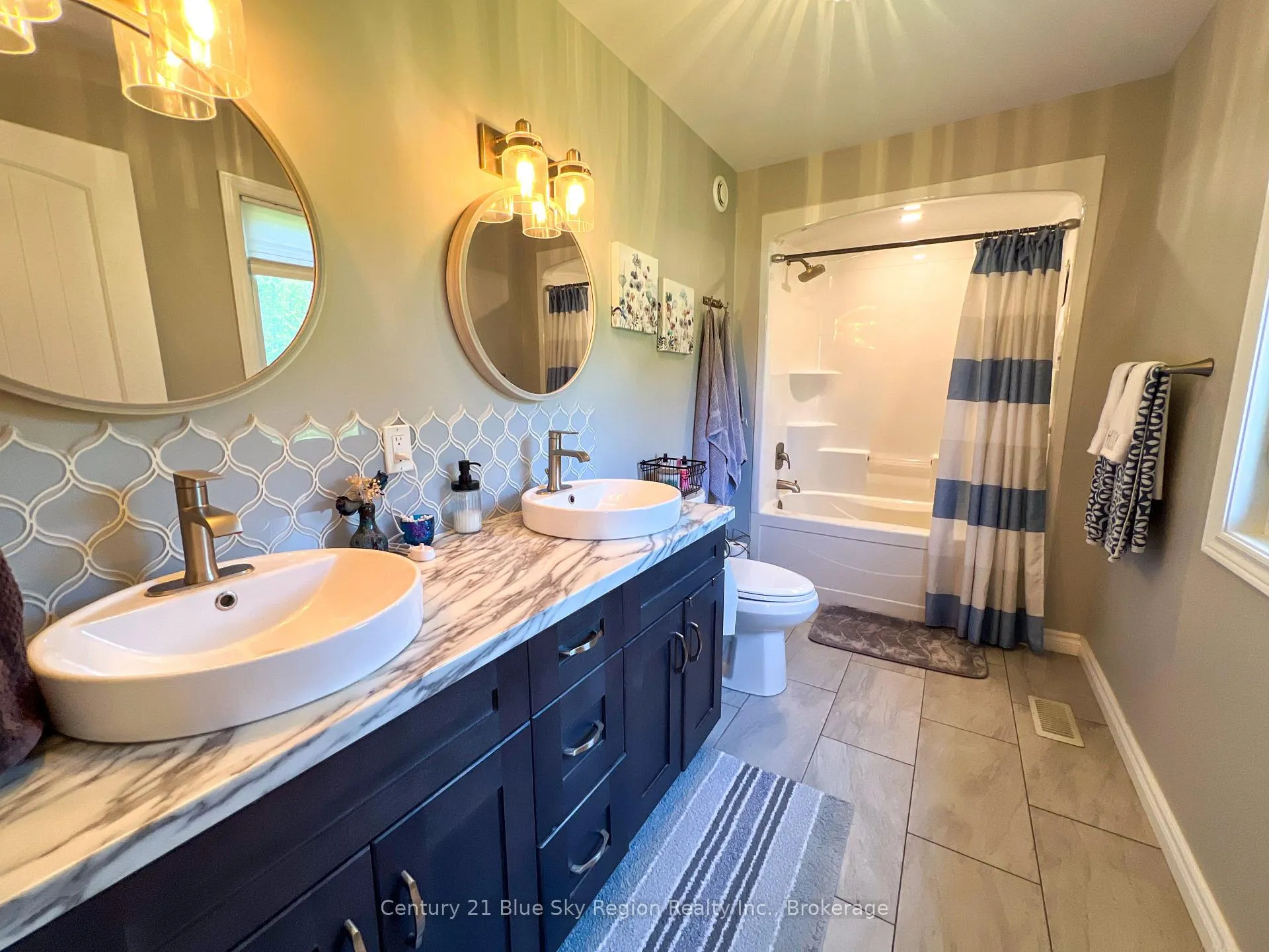 Photo 30 of 1147 Maple Hill Road, Powassan — HOMEH