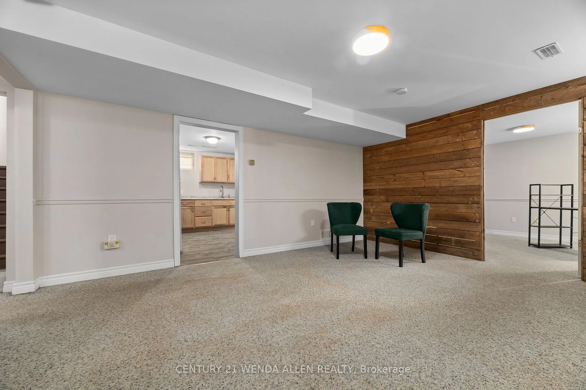 Photo 30 of 539 Monaghan Road, Peterborough, Otonabee Ward 1 — HOMEH