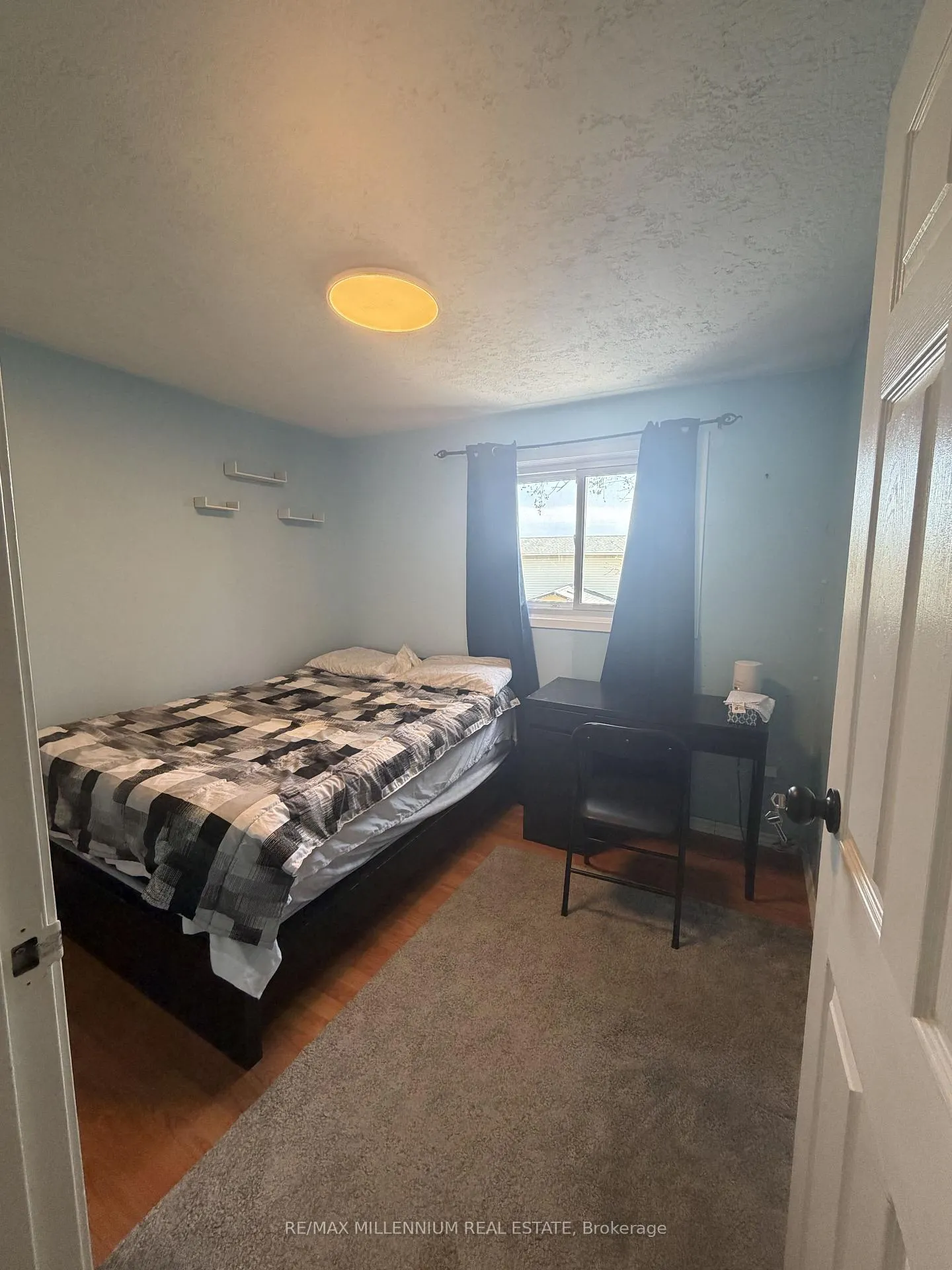Photo 11 of 6 Cedarhill Crescent, Kitchener, Country Hills — HOMEH