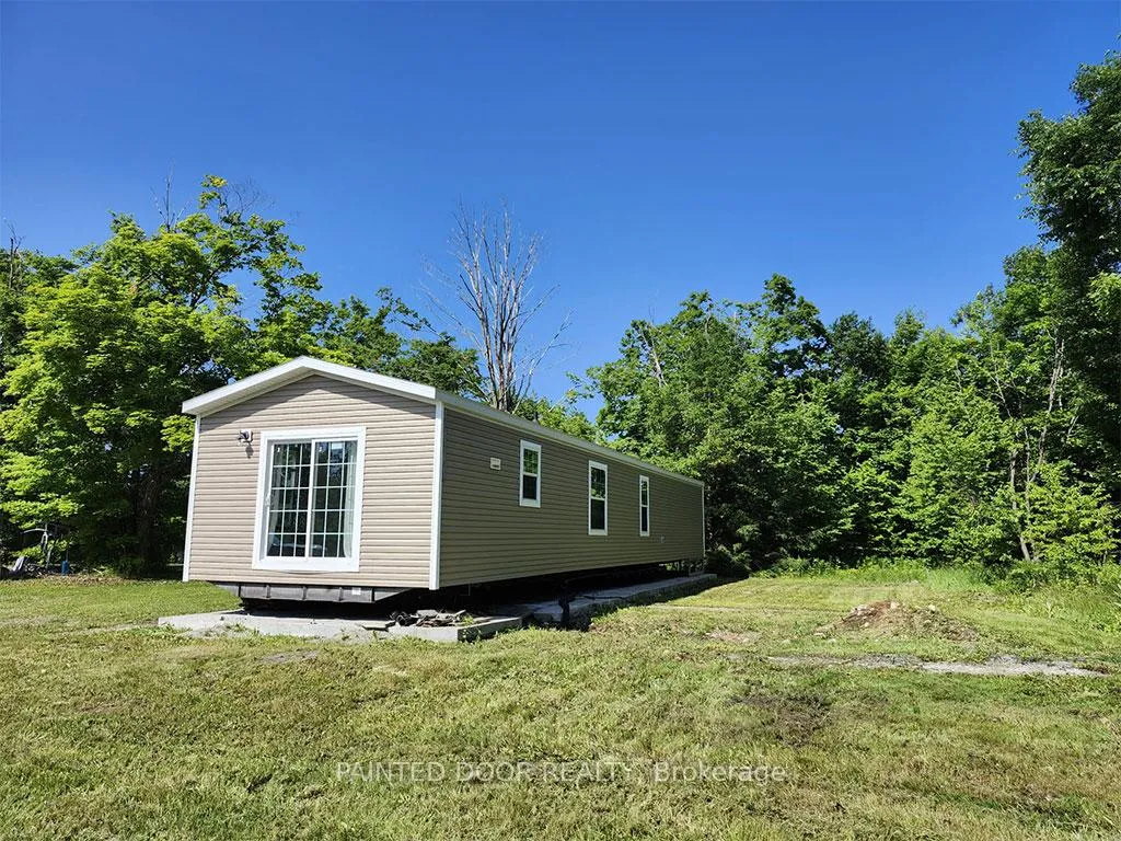 Photo 10 of Unit 4, 45 Tower Road, Georgian Bay, Freeman — HOMEH