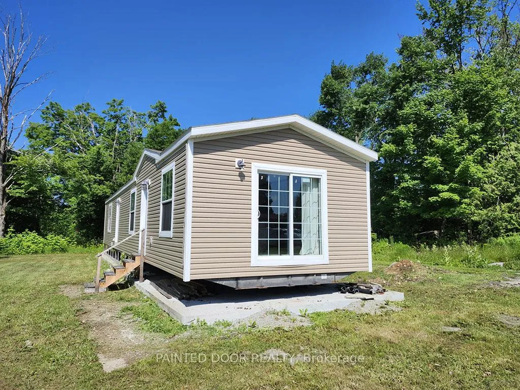 Photo 11 of Unit 4, 45 Tower Road, Georgian Bay, Freeman — HOMEH