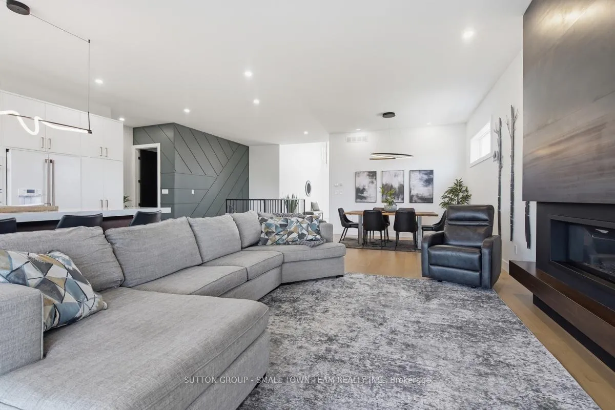 Photo 8 of 31 Creekside Place, Enniskillen — HOMEH