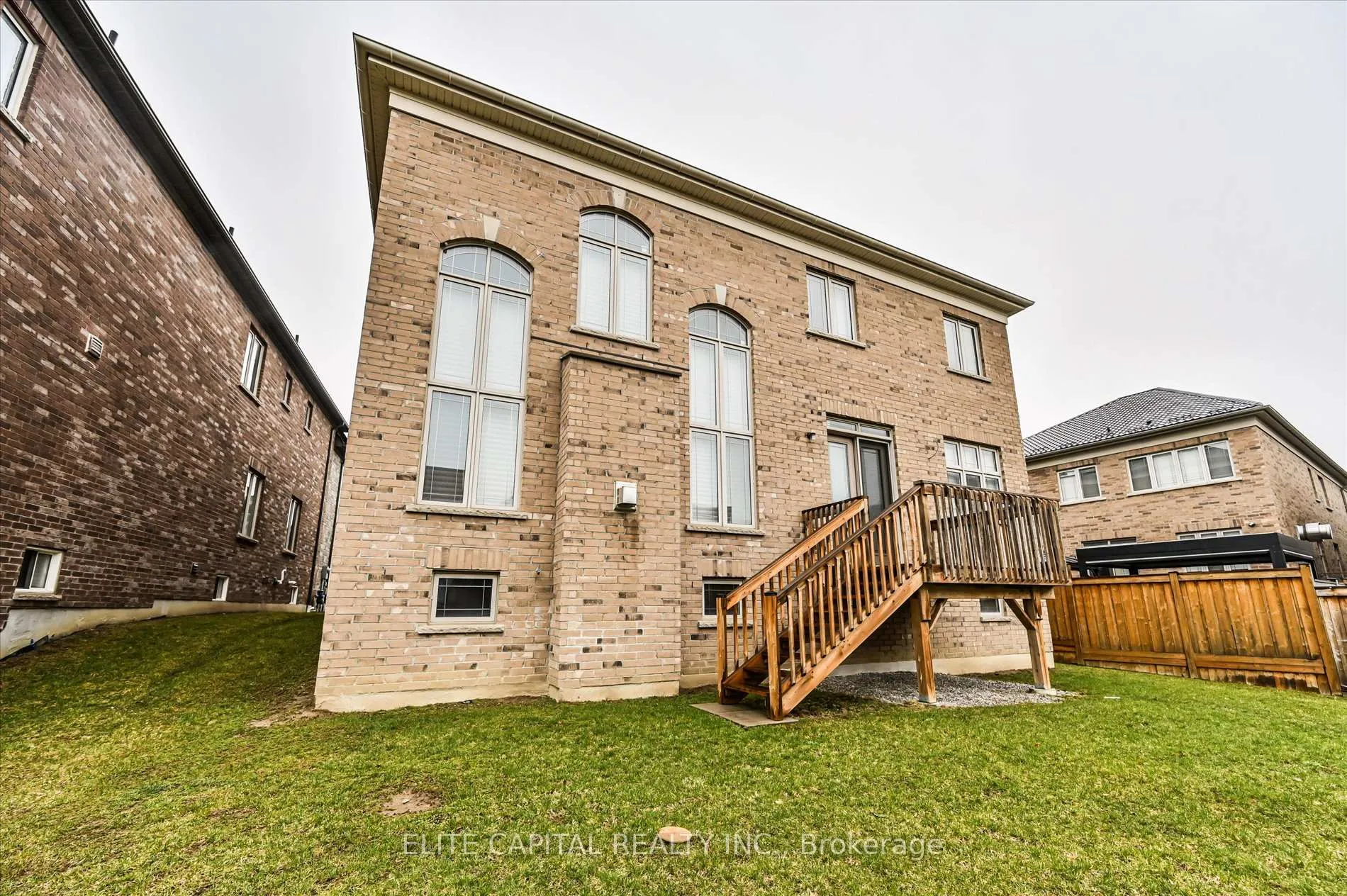 Photo 45 of 33 Straw Cutter Gate, Vaughan, Patterson — HOMEH