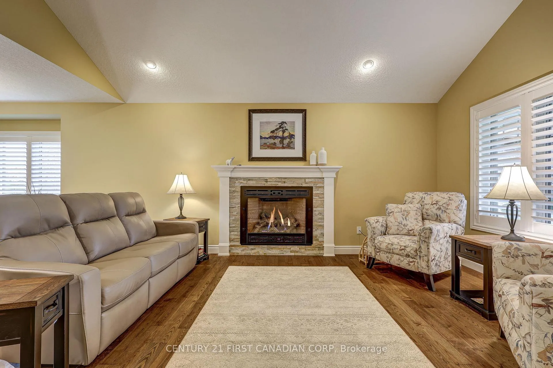 Photo 17 of 76 Westlake Drive, St. Thomas — HOMEH