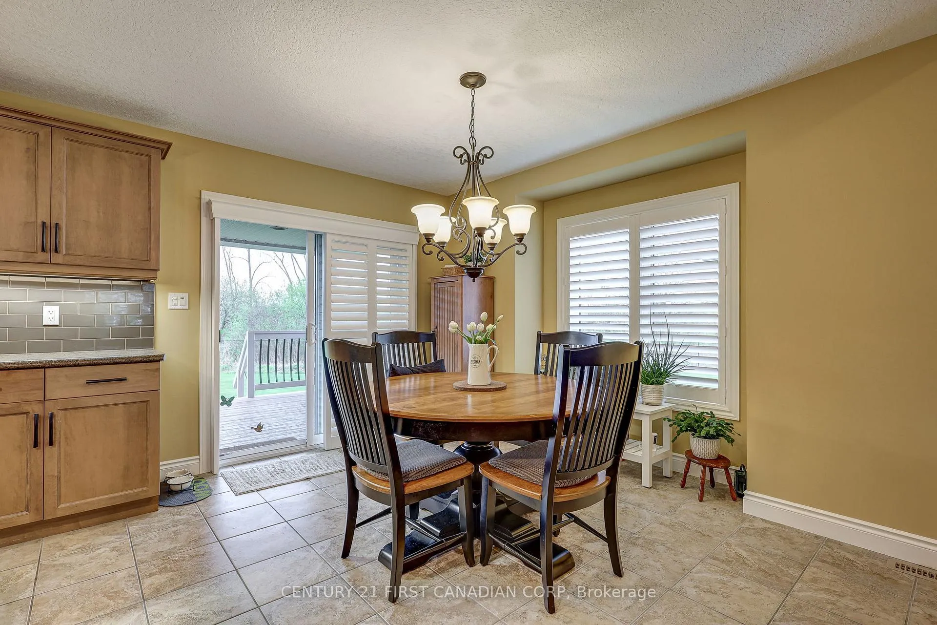 Photo 19 of 76 Westlake Drive, St. Thomas — HOMEH