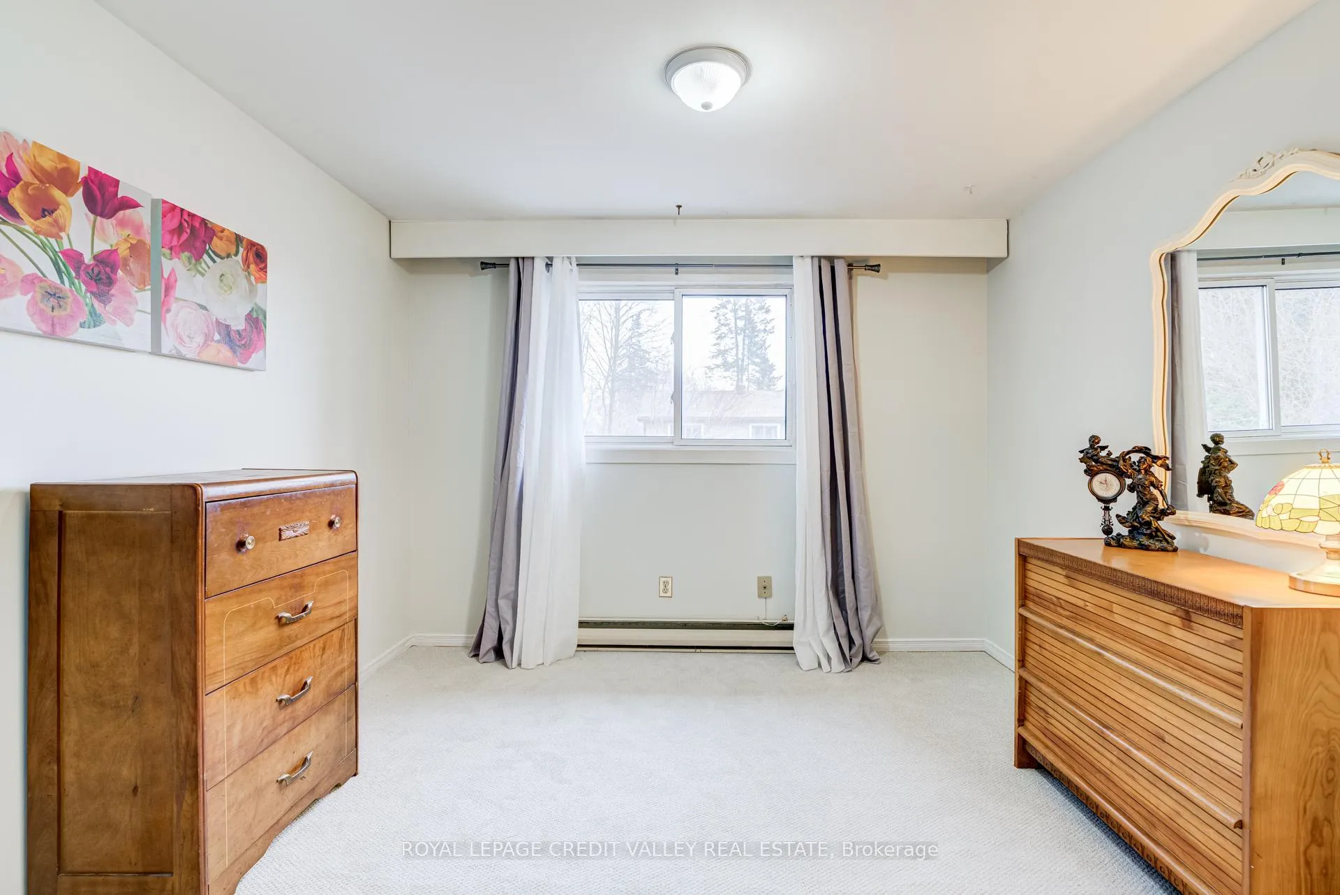 Photo 18 of 97 Kingham Road, Halton Hills, Acton — HOMEH