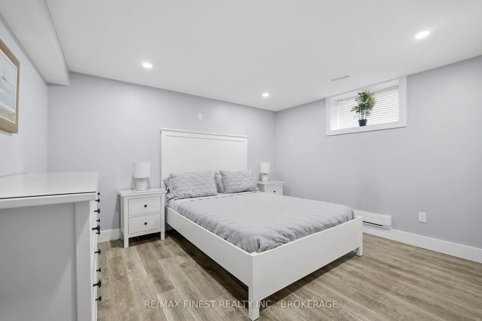 Photo 16 of 171 Sutherland Drive, Kingston, Rideau — HOMEH