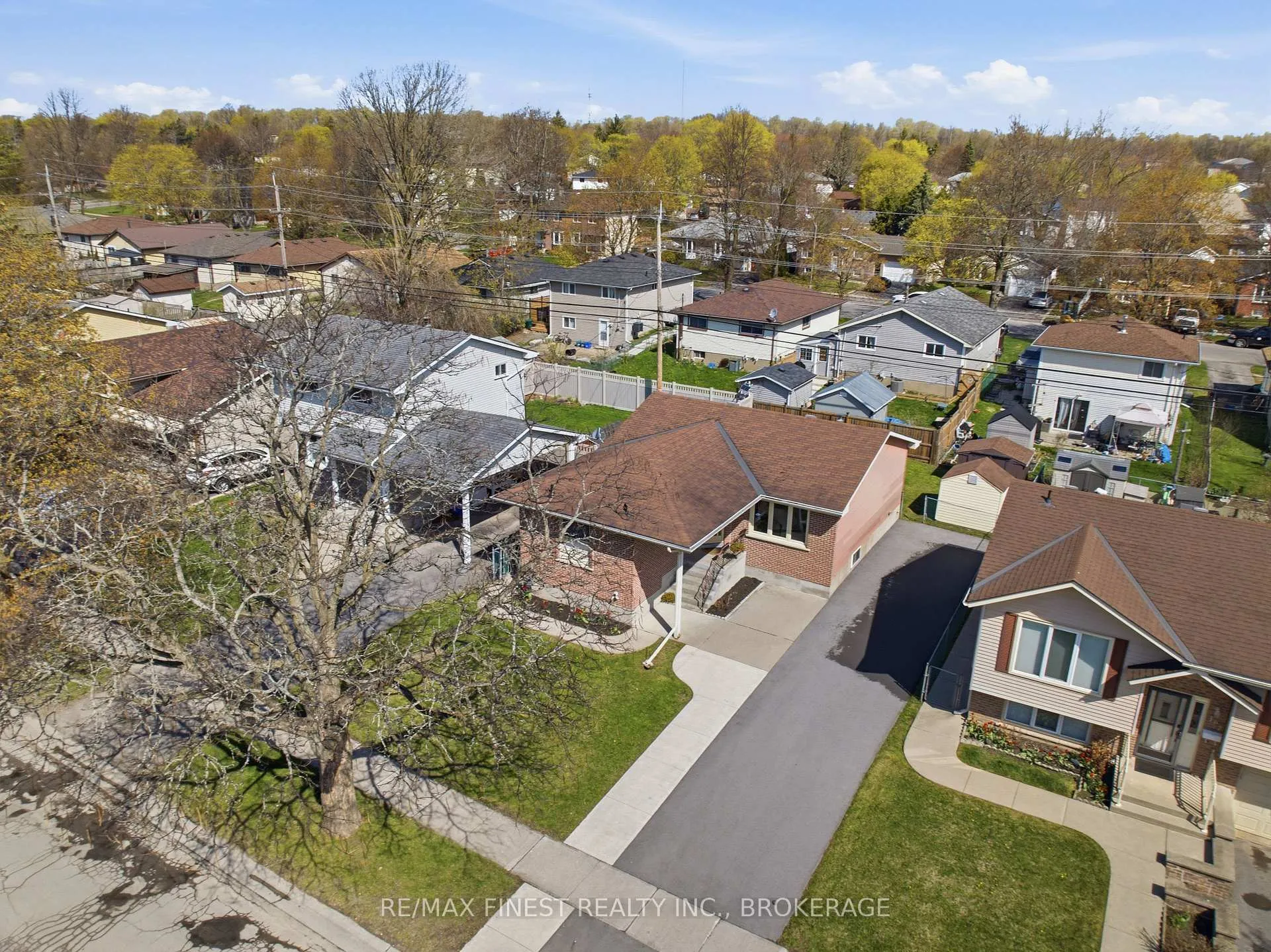 Photo 31 of 171 Sutherland Drive, Kingston, Rideau — HOMEH
