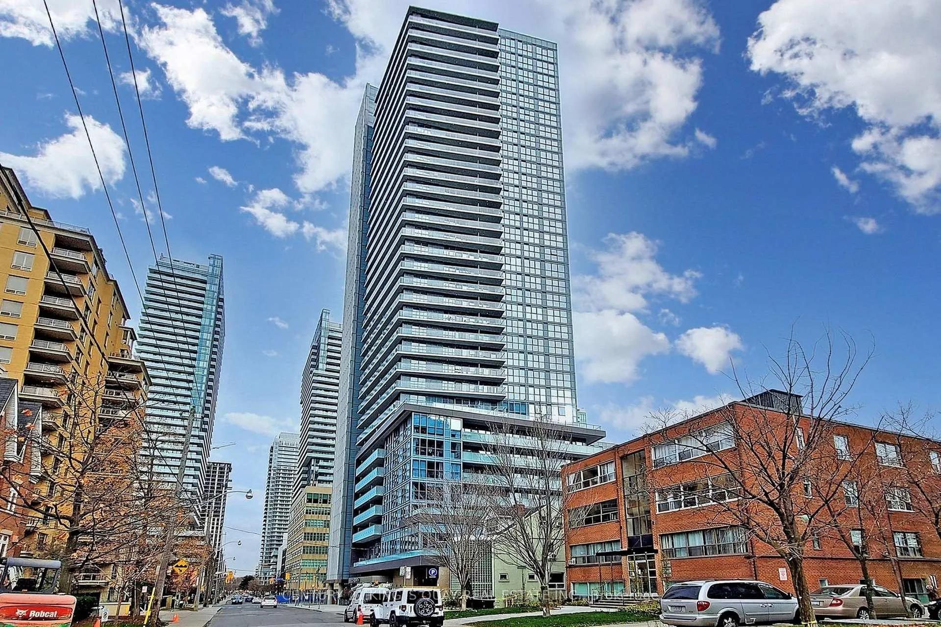 Photo 2 of Unit 505, 125 Redpath Avenue, Toronto, Mount Pleasant West — HOMEH