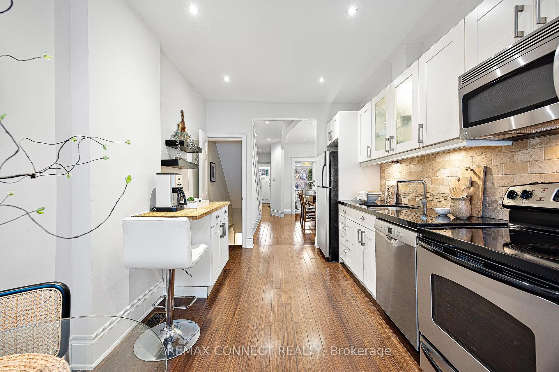 Photo 17 of 58 Hazelwood Avenue, Toronto, Blake-Jones — HOMEH