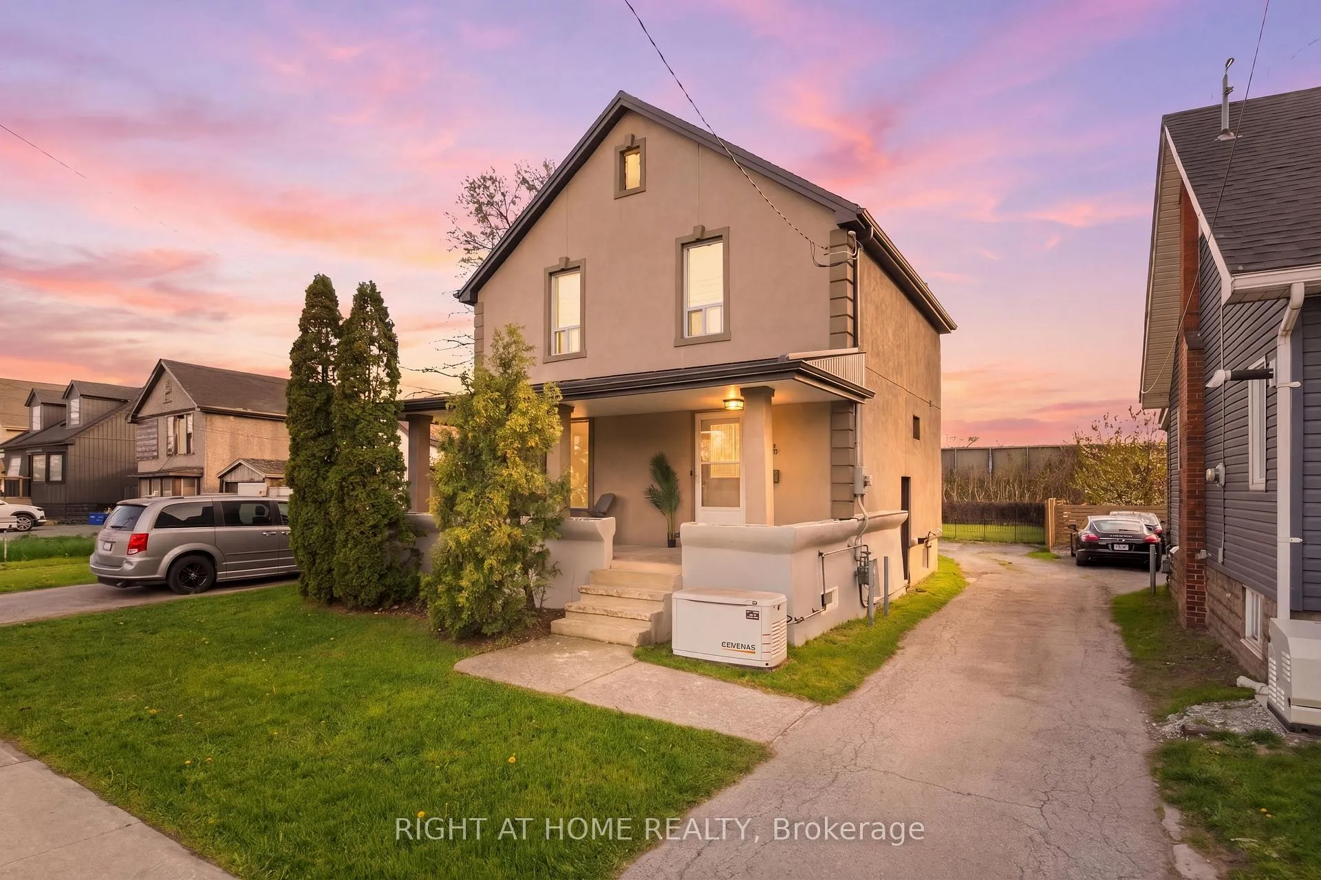 Front of 204 Beach Boulevard