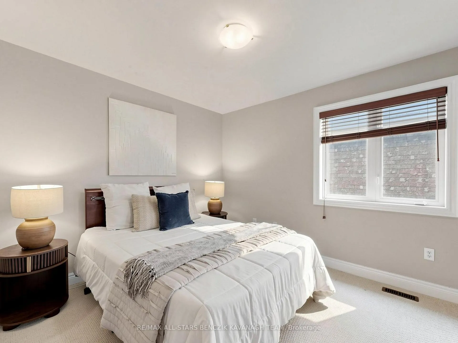 Photo 19 of 20 Peony Street, Markham, Cornell — HOMEH