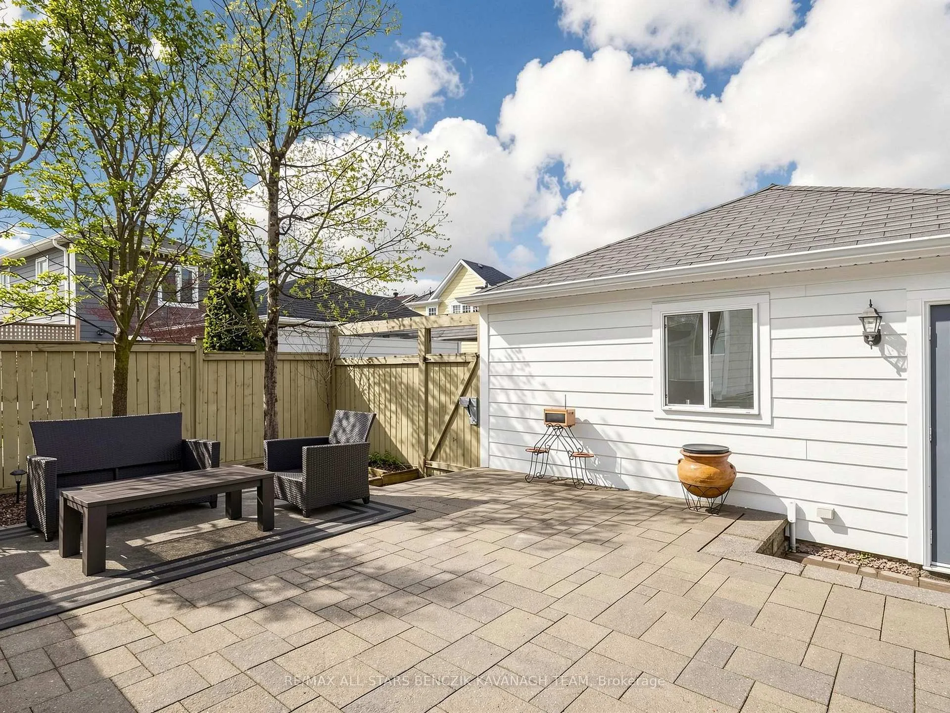 Photo 23 of 20 Peony Street, Markham, Cornell — HOMEH