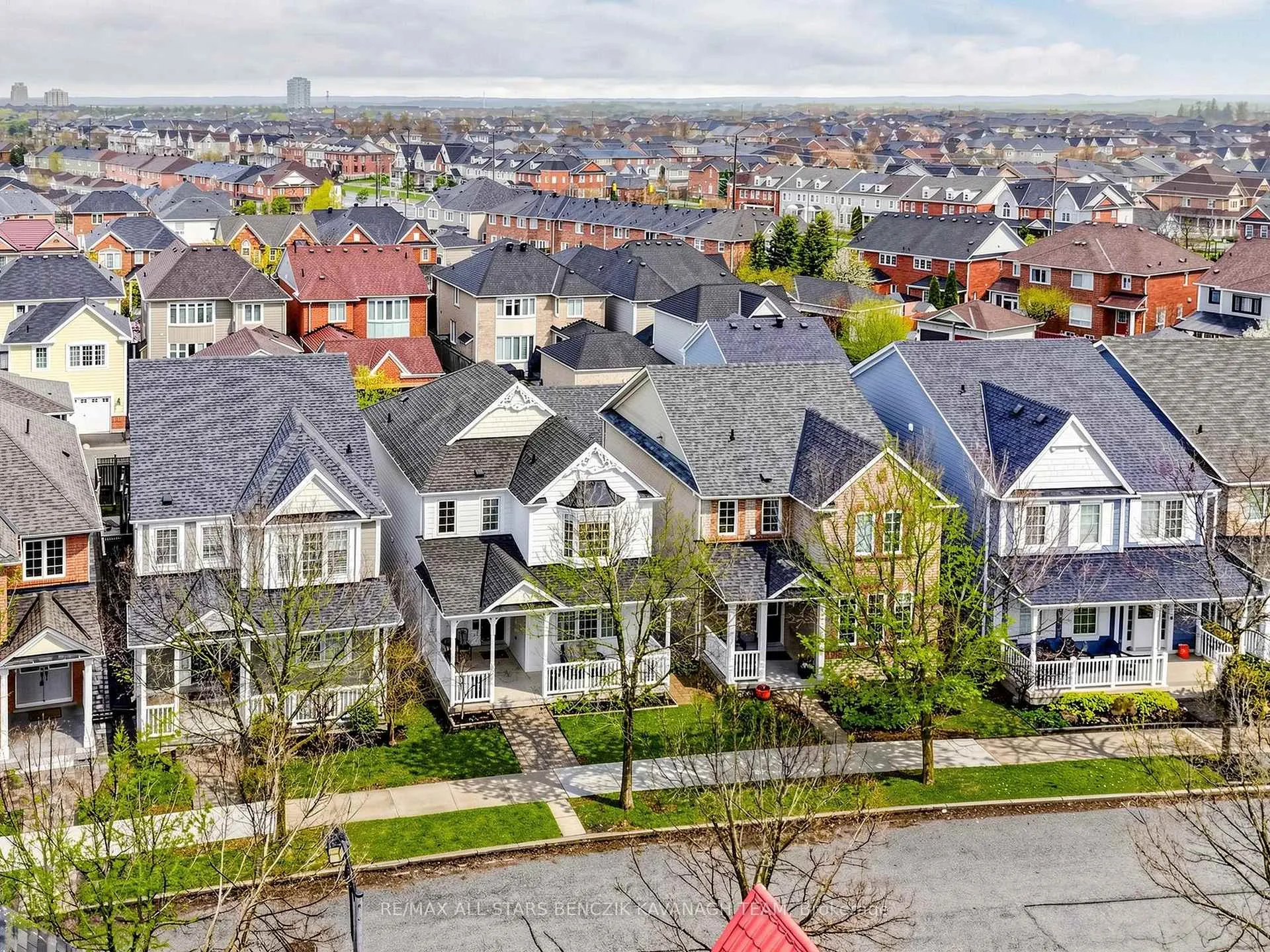 Photo 26 of 20 Peony Street, Markham, Cornell — HOMEH