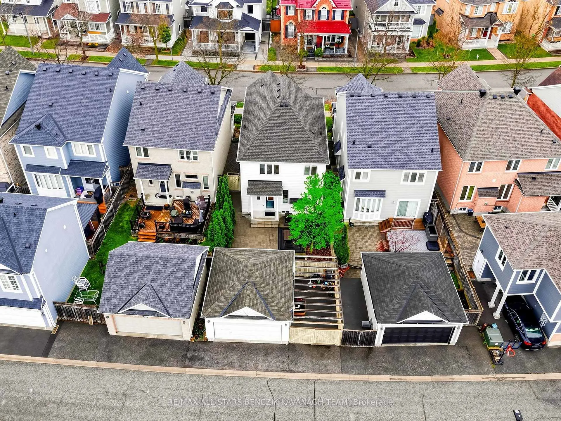 Photo 27 of 20 Peony Street, Markham, Cornell — HOMEH