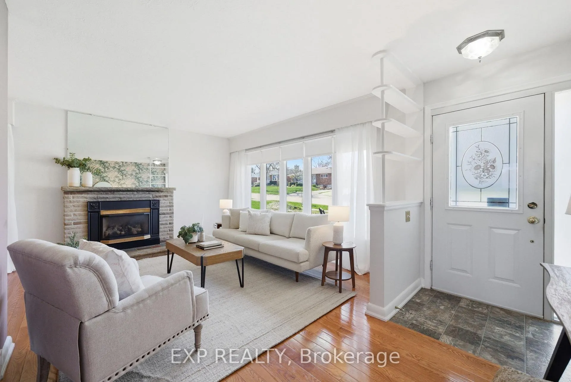 Photo 7 of 775 Emerson Avenue, Oshawa, Donevan — HOMEH