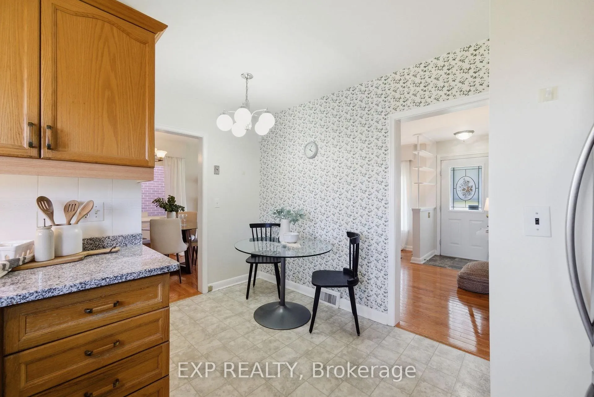 Photo 15 of 775 Emerson Avenue, Oshawa, Donevan — HOMEH