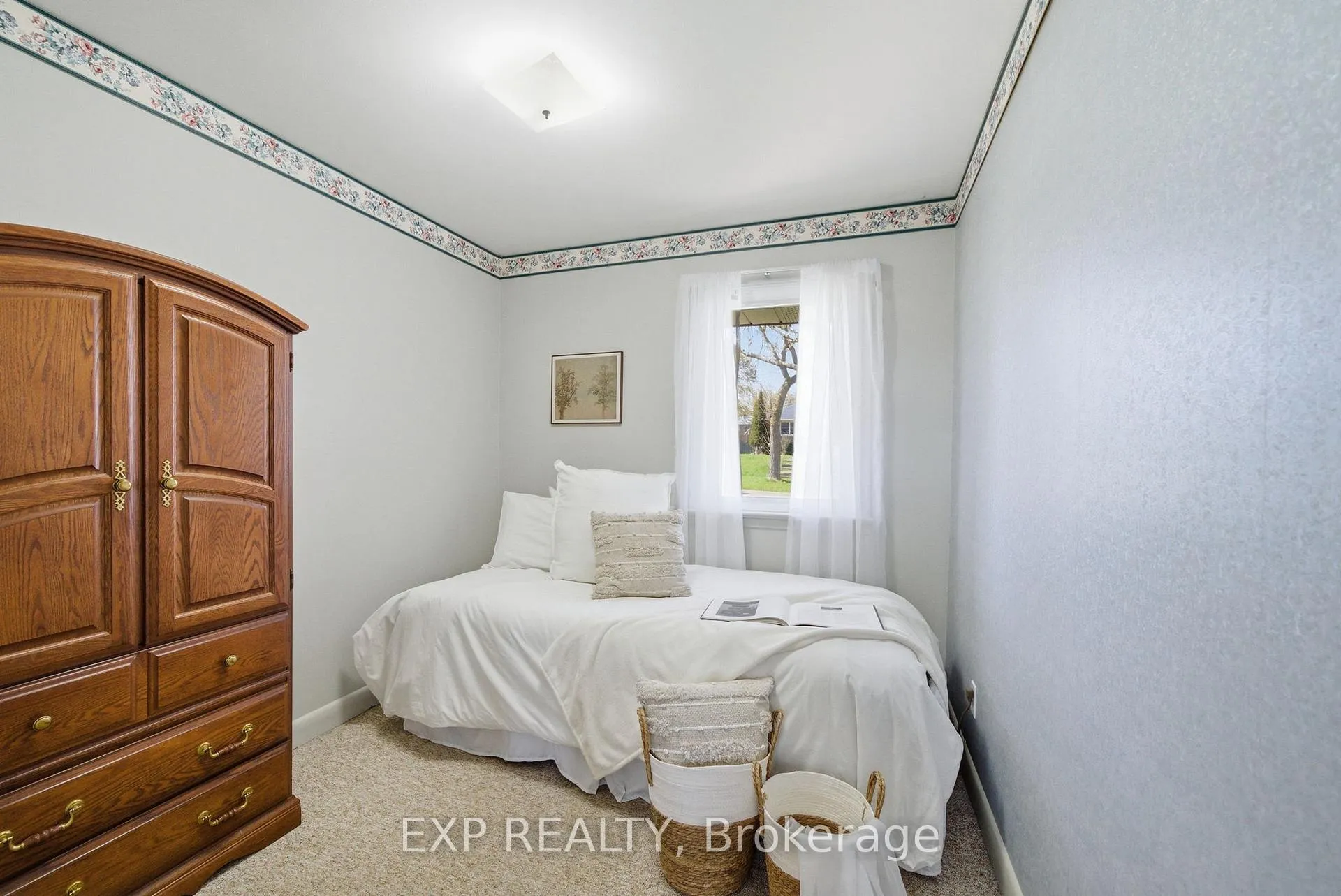 Photo 18 of 775 Emerson Avenue, Oshawa, Donevan — HOMEH