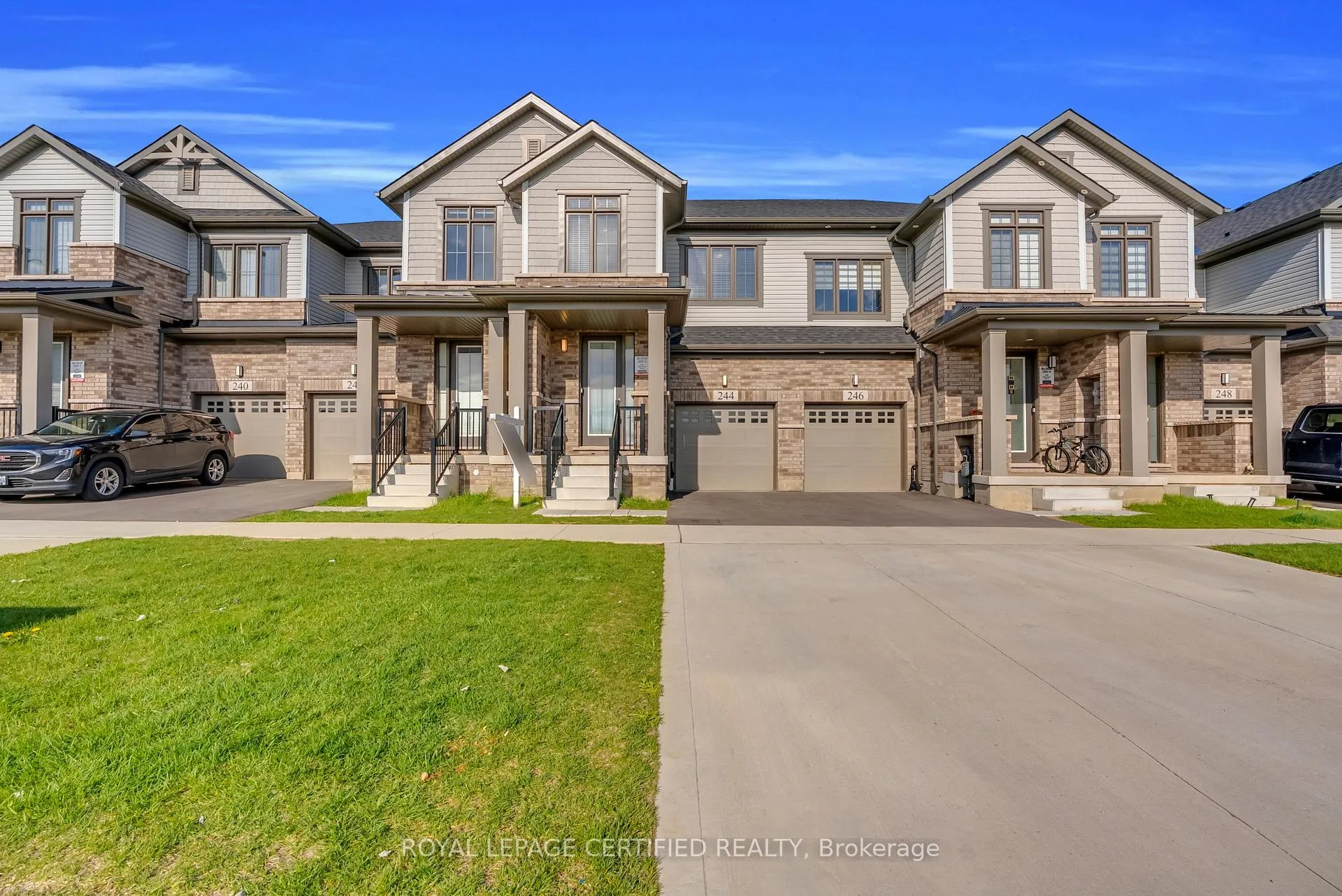 Photo 3 of 244 Newman Drive, Cambridge — HOMEH