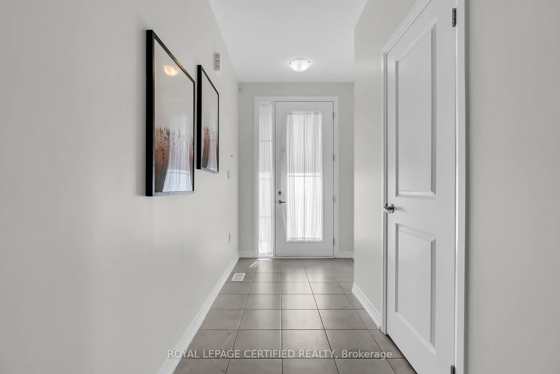 Photo 7 of 244 Newman Drive, Cambridge — HOMEH