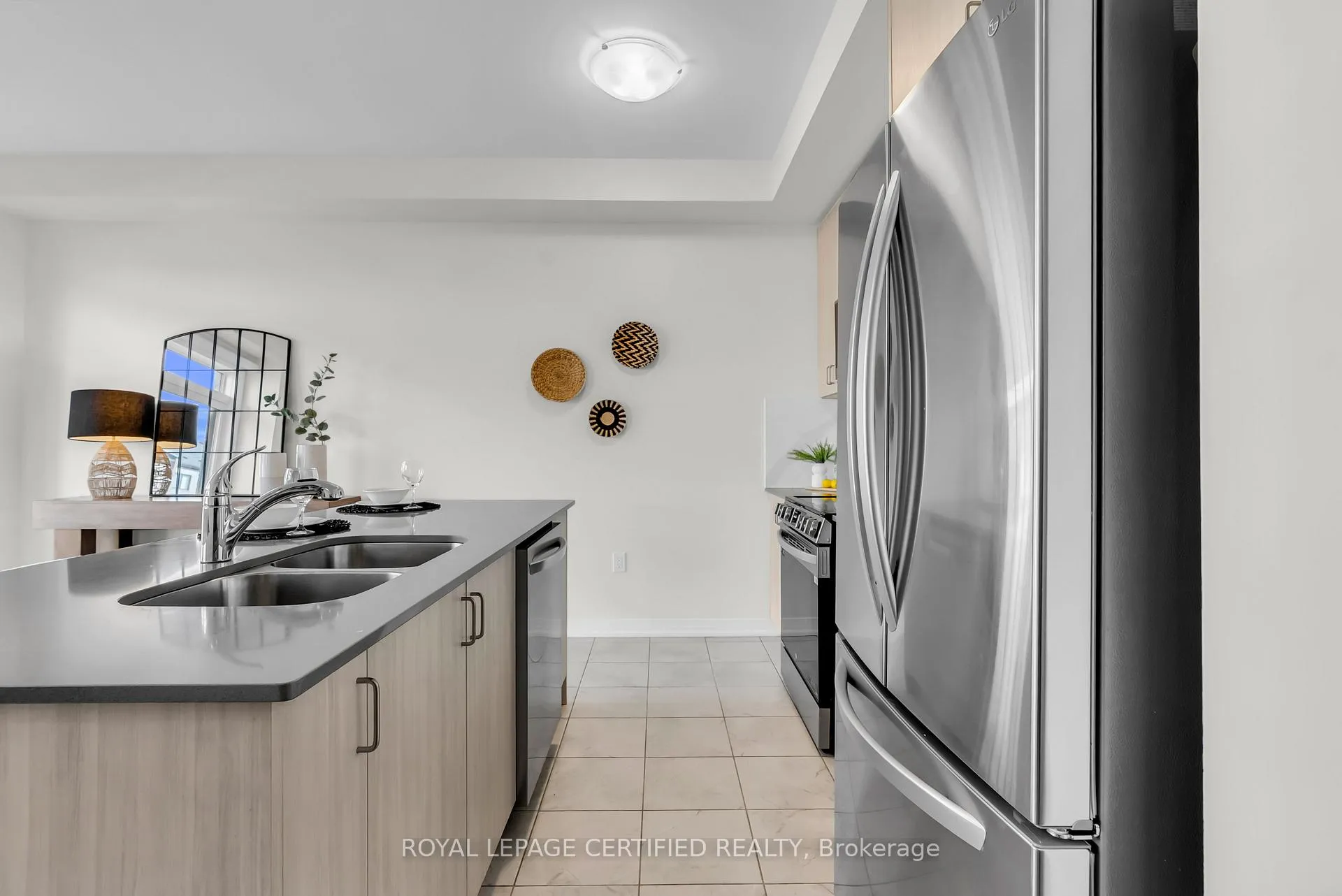 Photo 20 of 244 Newman Drive, Cambridge — HOMEH