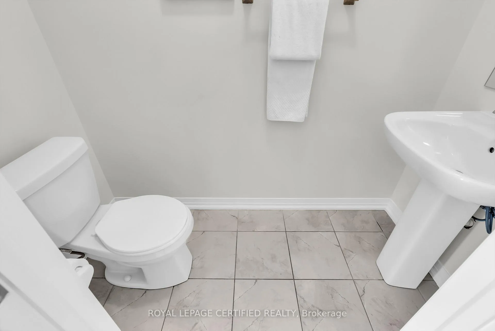 Photo 23 of 244 Newman Drive, Cambridge — HOMEH