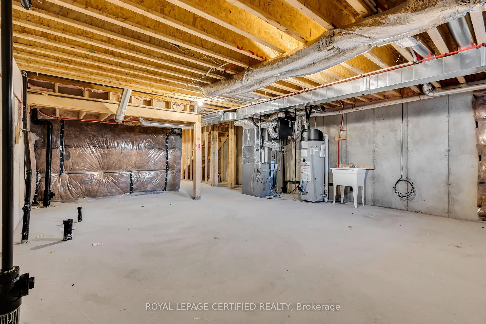 Photo 42 of 244 Newman Drive, Cambridge — HOMEH