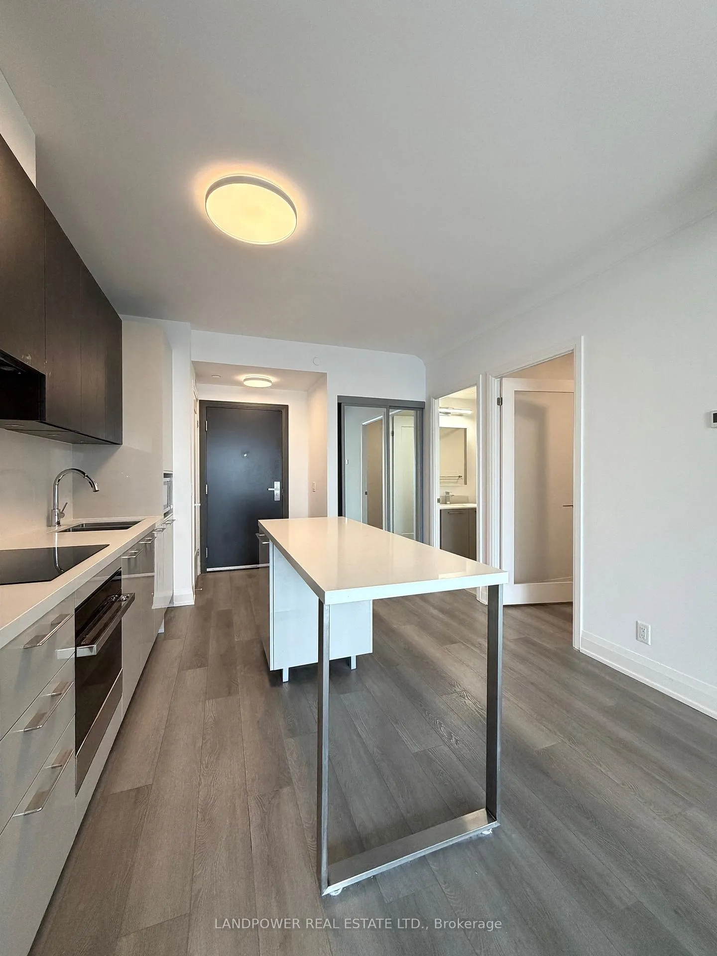 Photo 2 of Unit 4309, 8 Water Walk Drive, Markham, Unionville — HOMEH