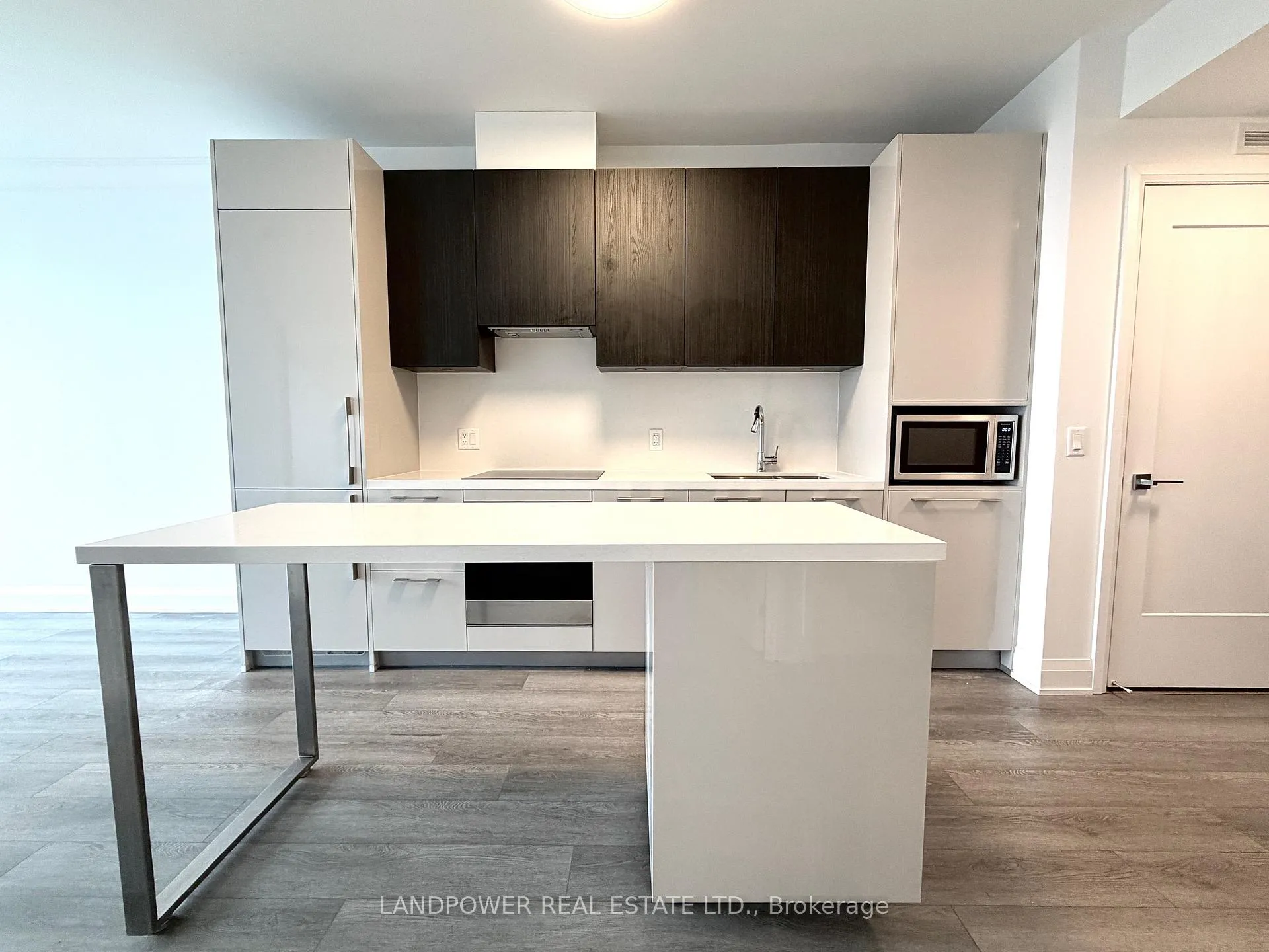 Photo 4 of Unit 4309, 8 Water Walk Drive, Markham, Unionville — HOMEH