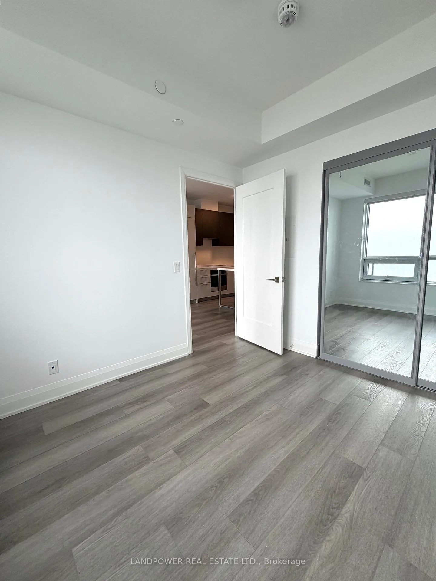 Photo 9 of Unit 4309, 8 Water Walk Drive, Markham, Unionville — HOMEH
