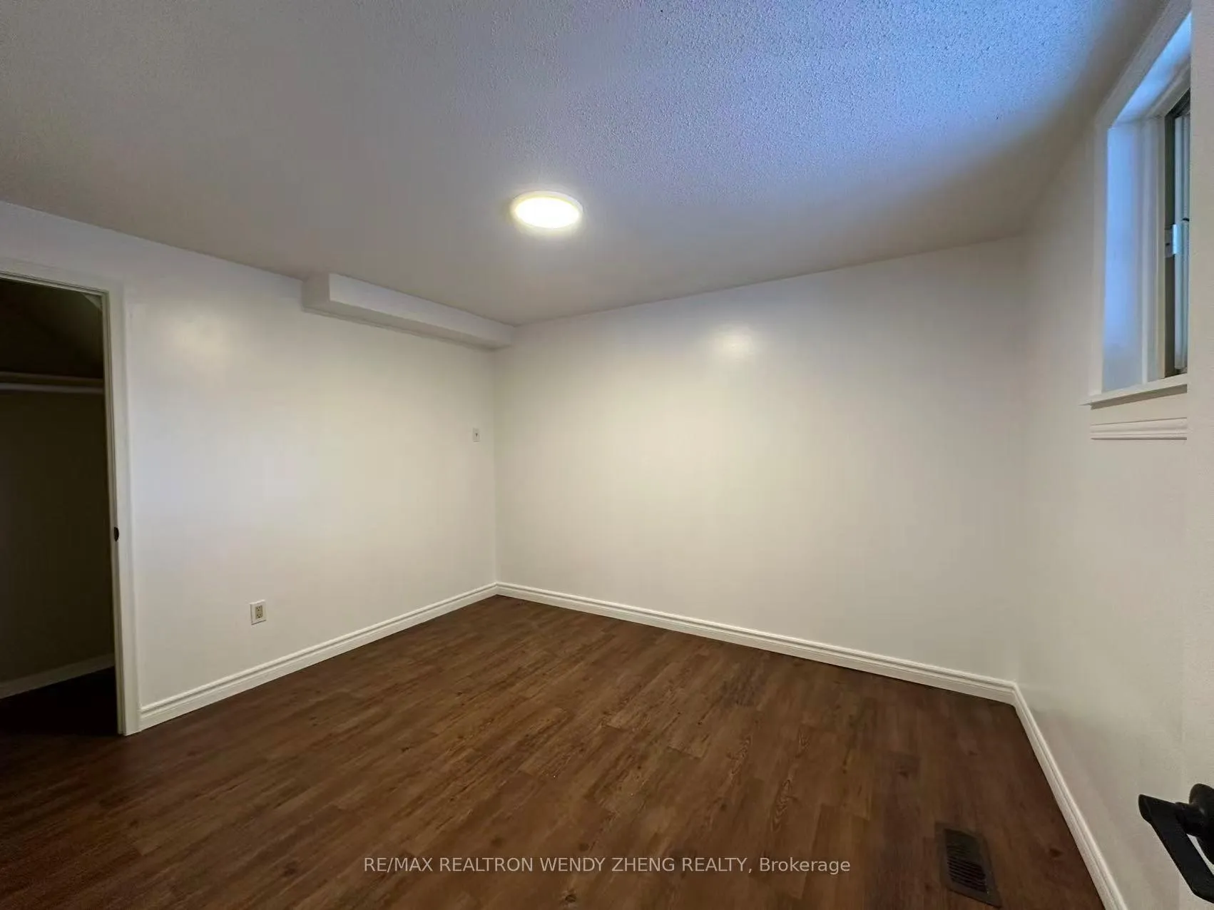 Photo 5 of Unit Bsmt, 6 Lincoln Green Drive, Markham, Bullock — HOMEH