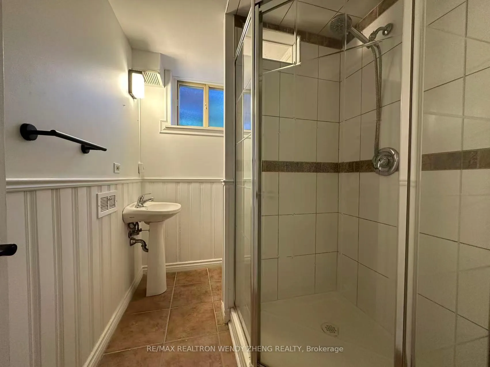 Photo 6 of Unit Bsmt, 6 Lincoln Green Drive, Markham, Bullock — HOMEH