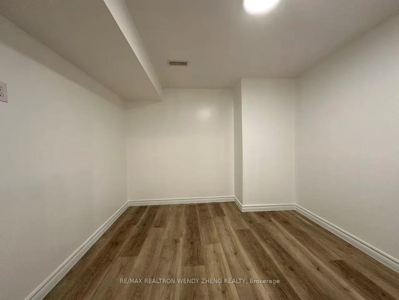 Photo 9 of Unit Bsmt, 6 Lincoln Green Drive, Markham, Bullock — HOMEH