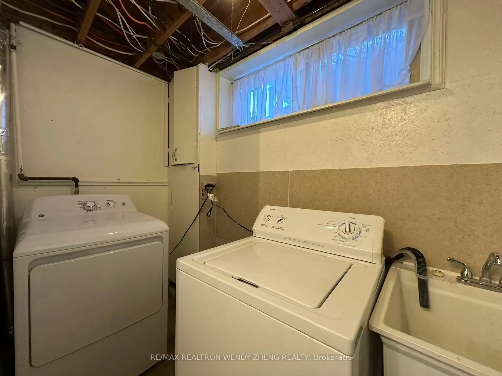 Photo 10 of Unit Bsmt, 6 Lincoln Green Drive, Markham, Bullock — HOMEH