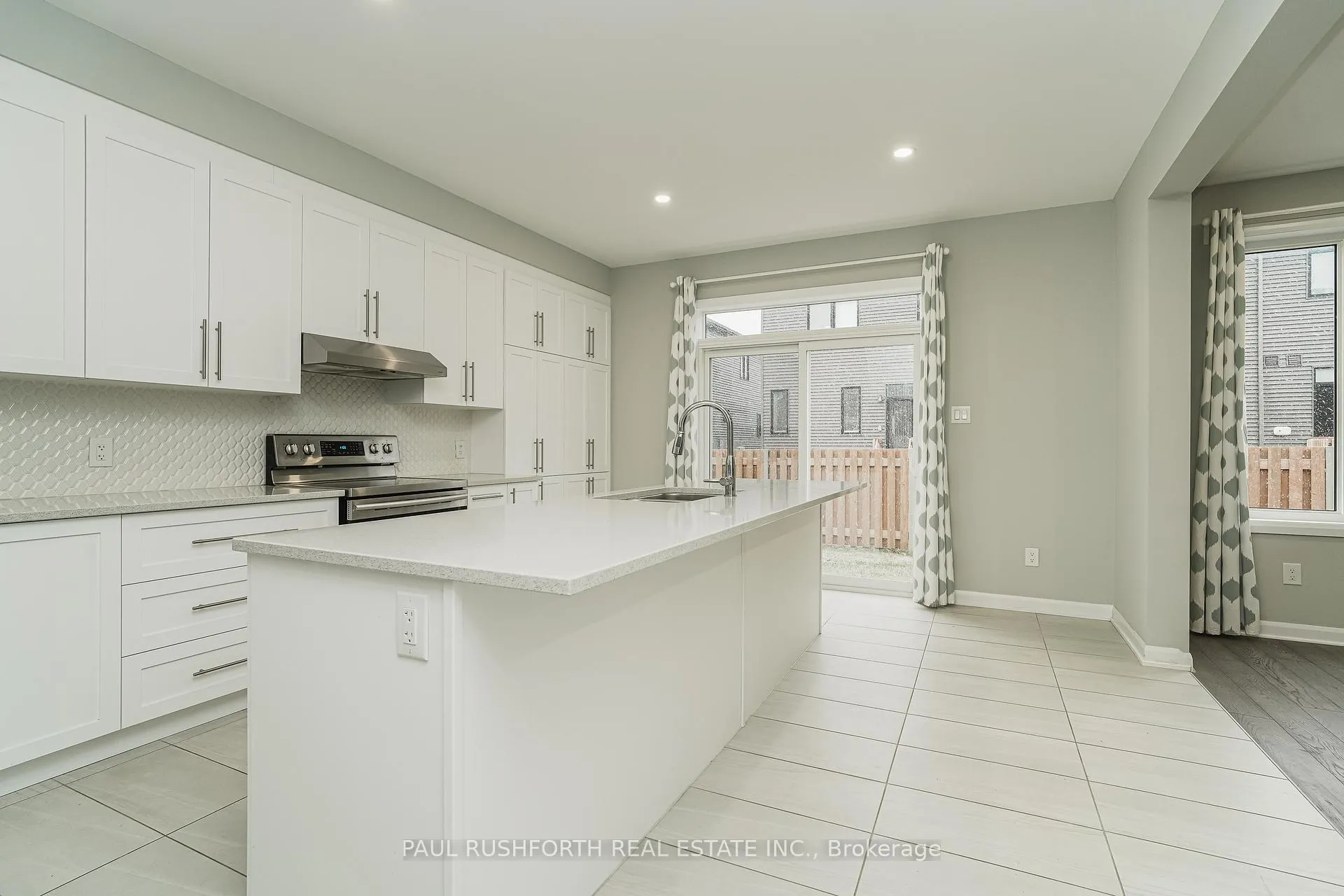 Photo 15 of 15 Sweet Pea Way, Ottawa, Kanata - Kanata Lakes/Heritage Hills — HOMEH
