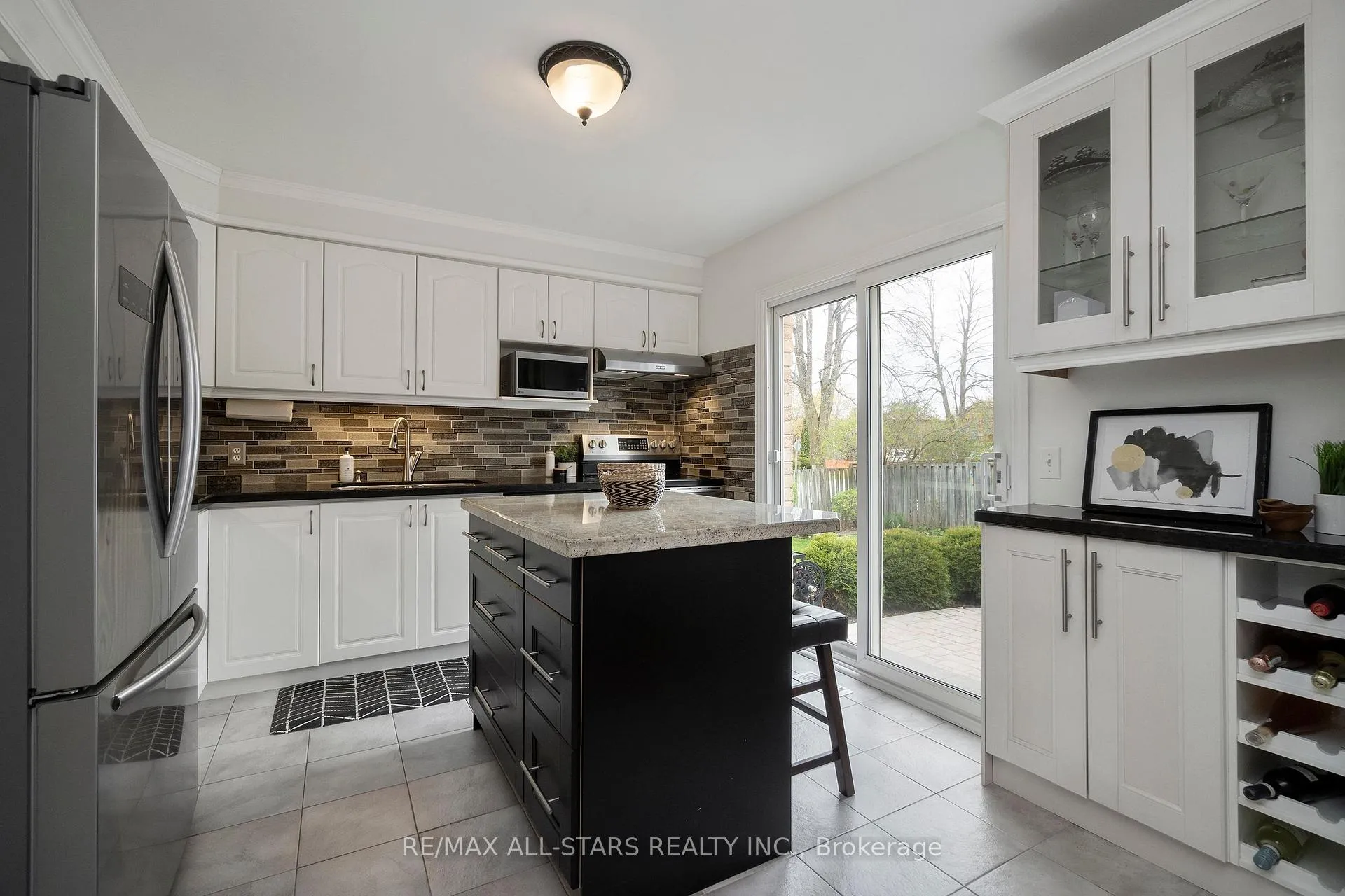 Photo 10 of 96 Tunney Crescent, Markham, Raymerville — HOMEH