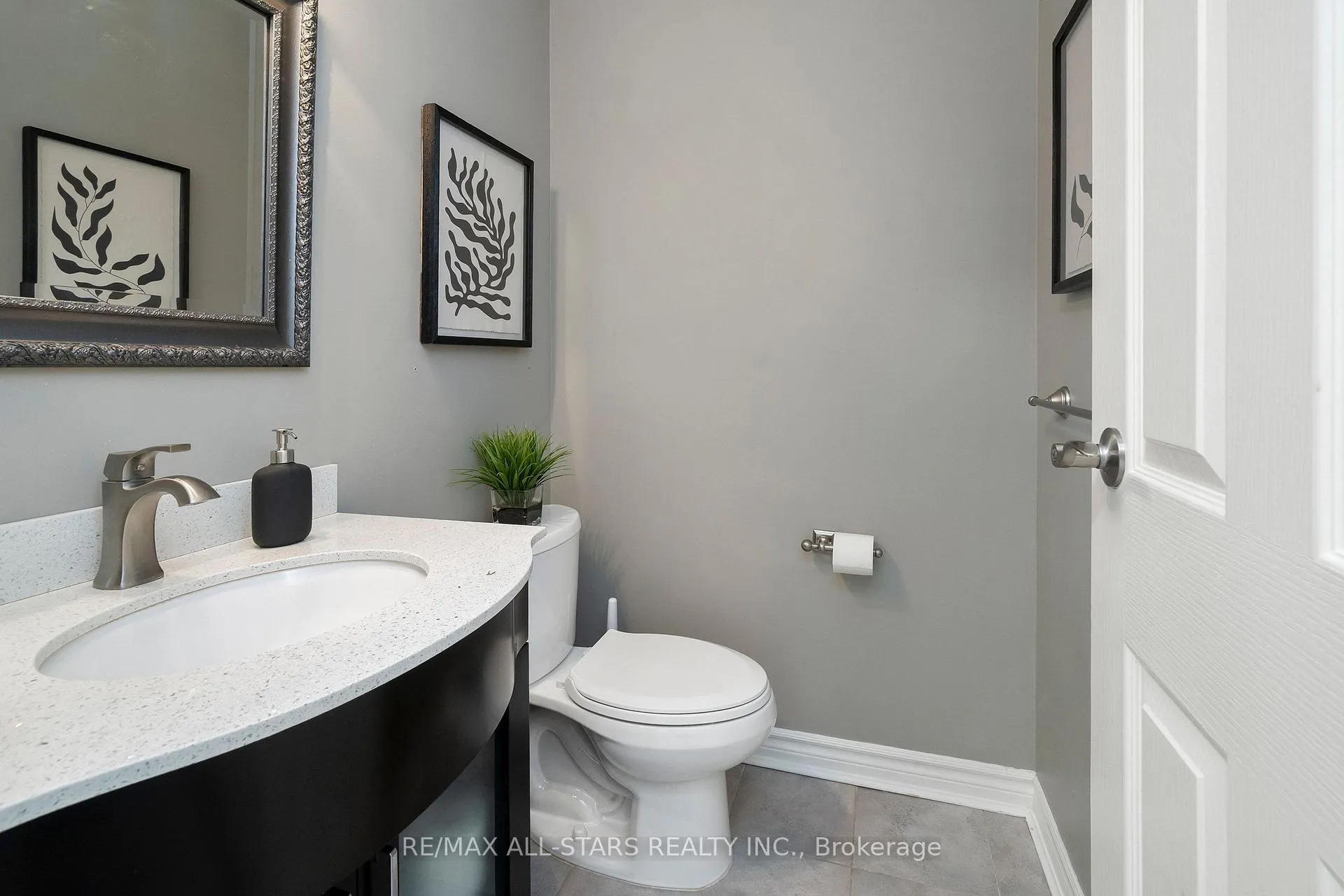 Photo 22 of 96 Tunney Crescent, Markham, Raymerville — HOMEH