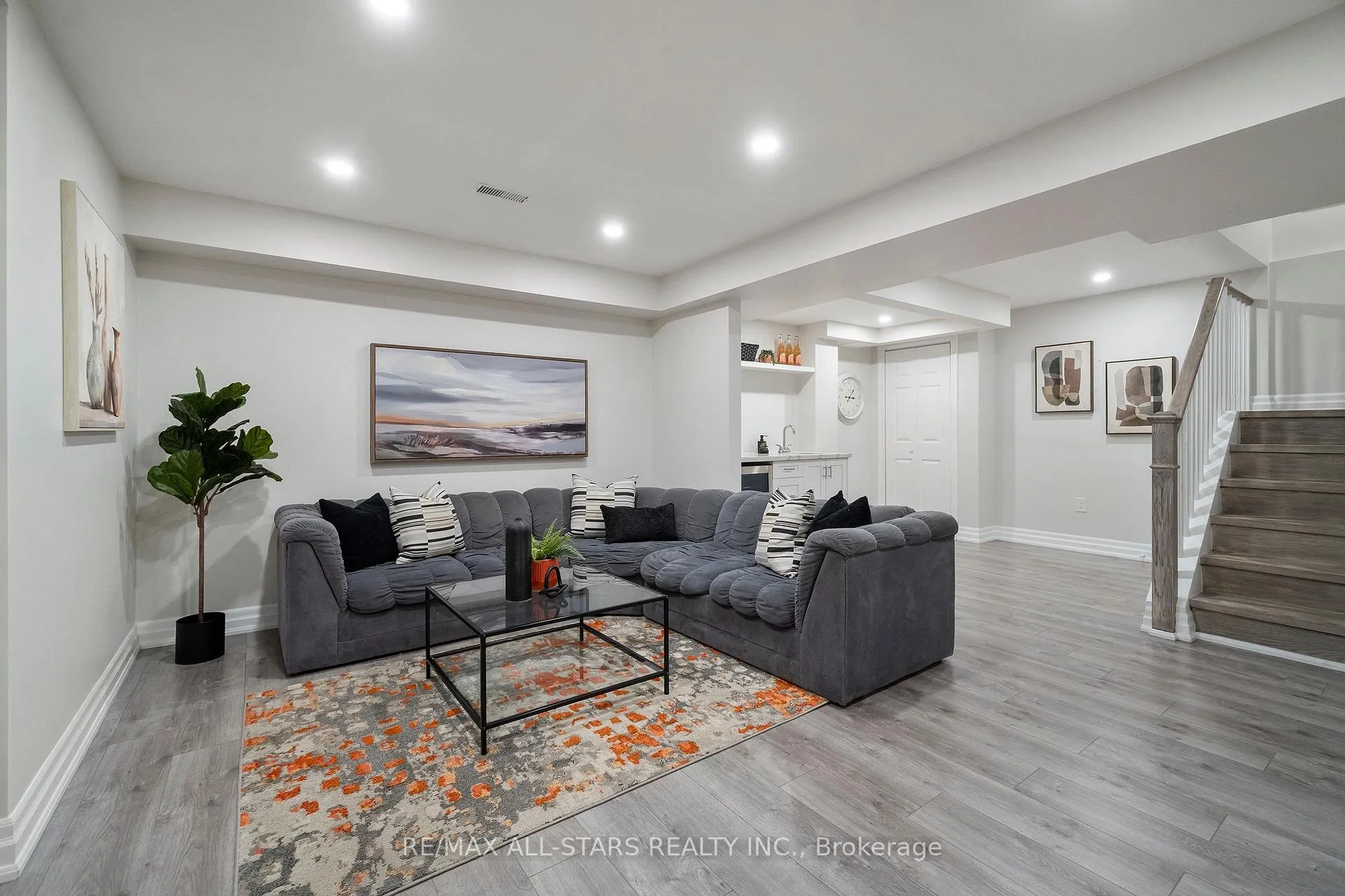 Photo 24 of 96 Tunney Crescent, Markham, Raymerville — HOMEH