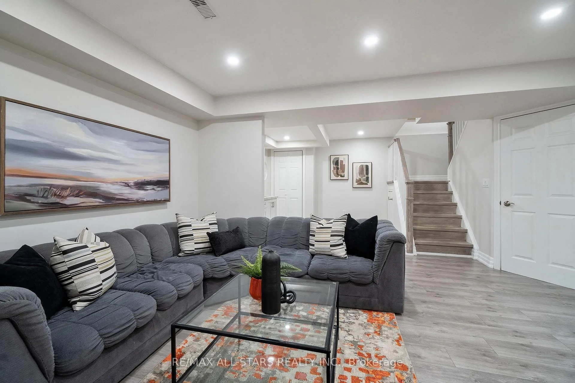 Photo 25 of 96 Tunney Crescent, Markham, Raymerville — HOMEH