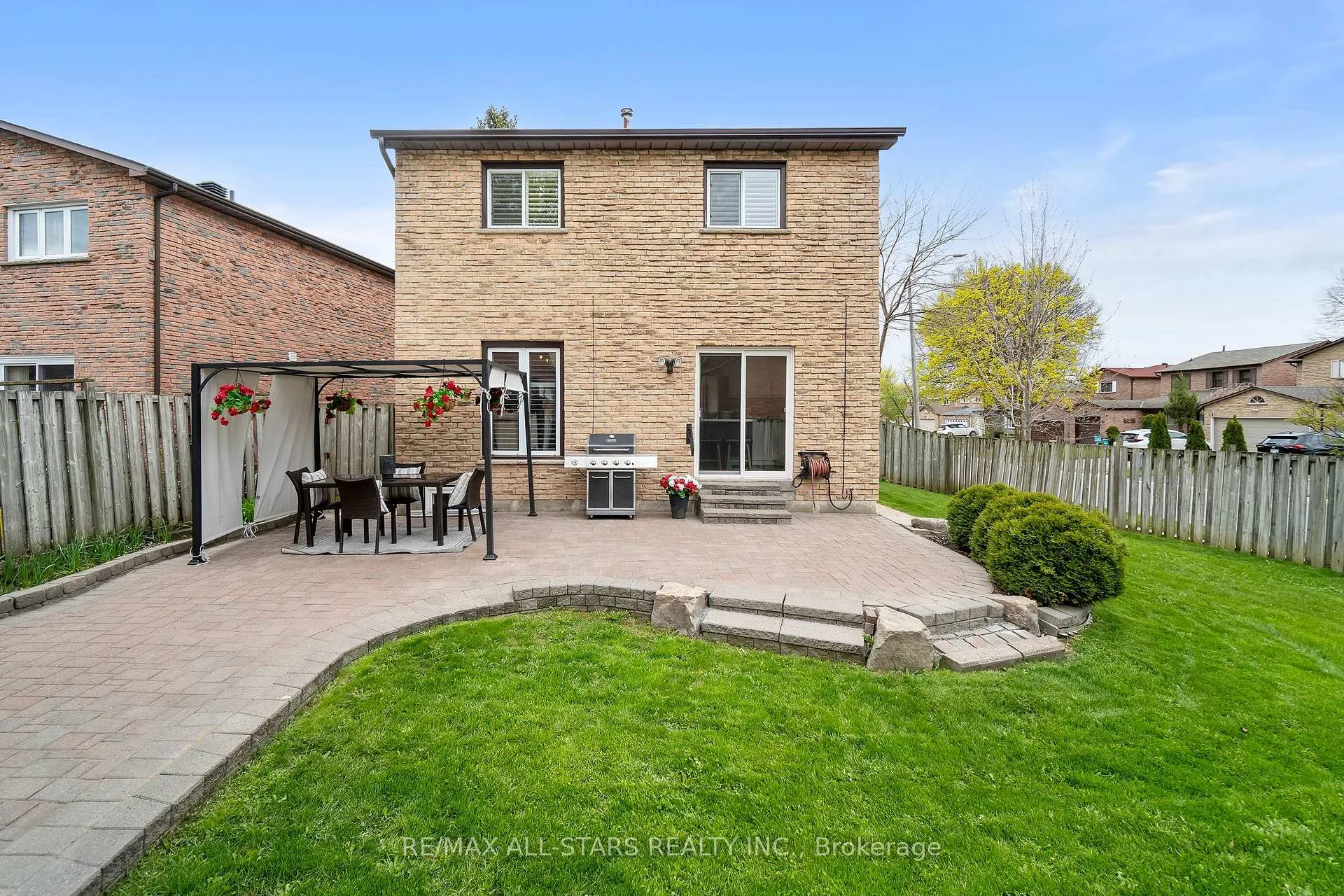 Photo 35 of 96 Tunney Crescent, Markham, Raymerville — HOMEH
