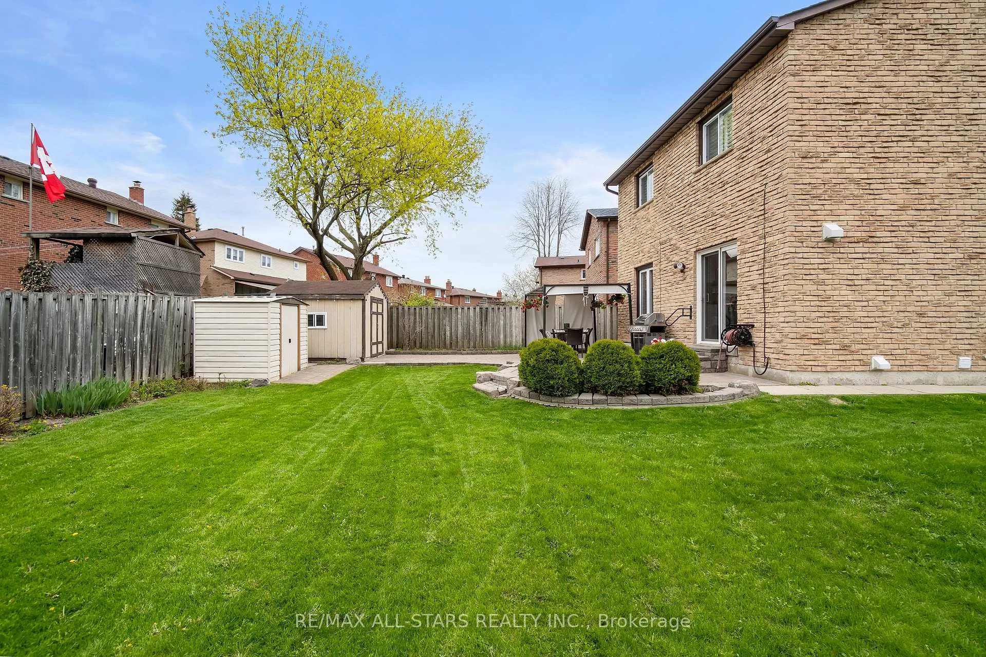 Photo 45 of 96 Tunney Crescent, Markham, Raymerville — HOMEH