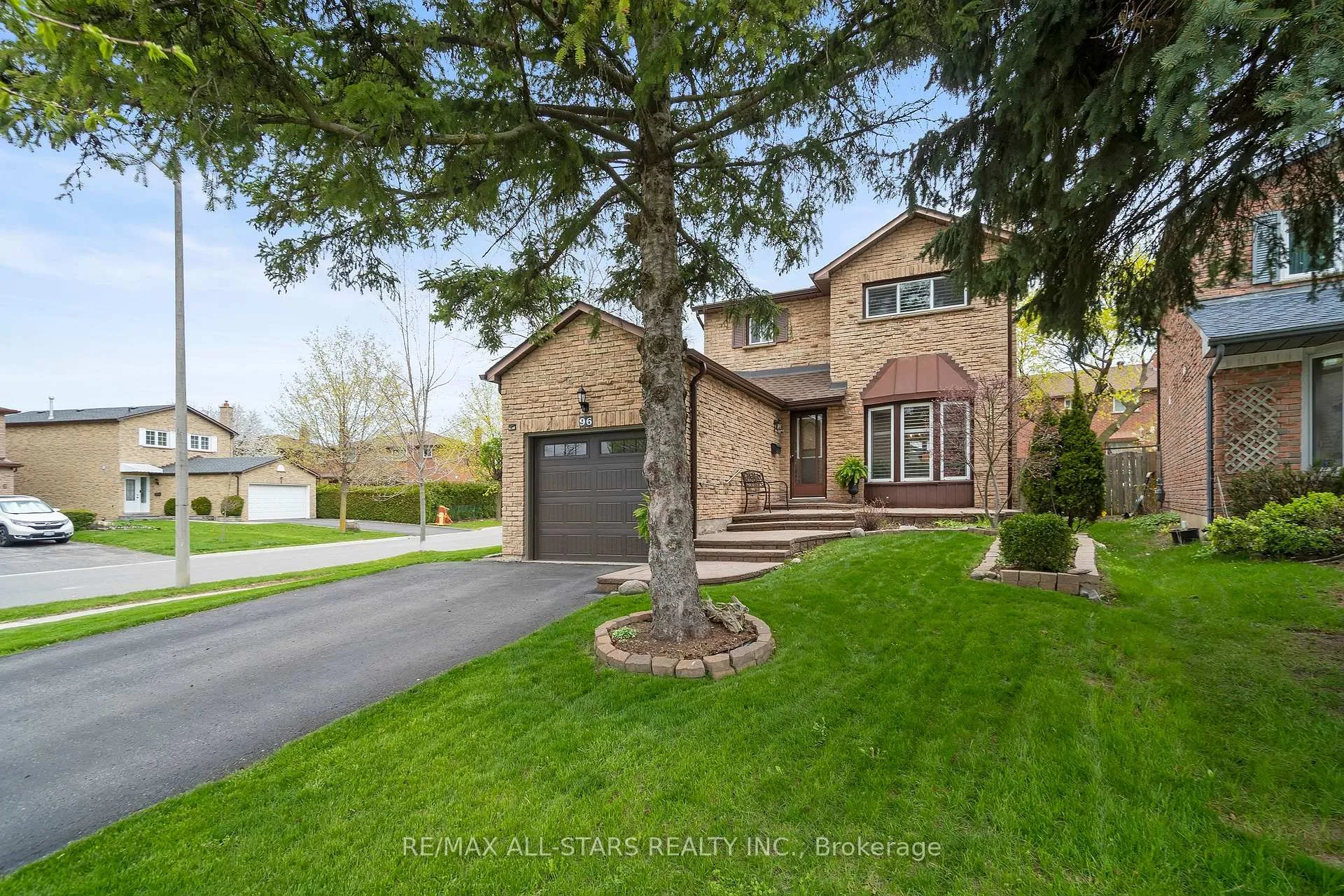 Photo 46 of 96 Tunney Crescent, Markham, Raymerville — HOMEH