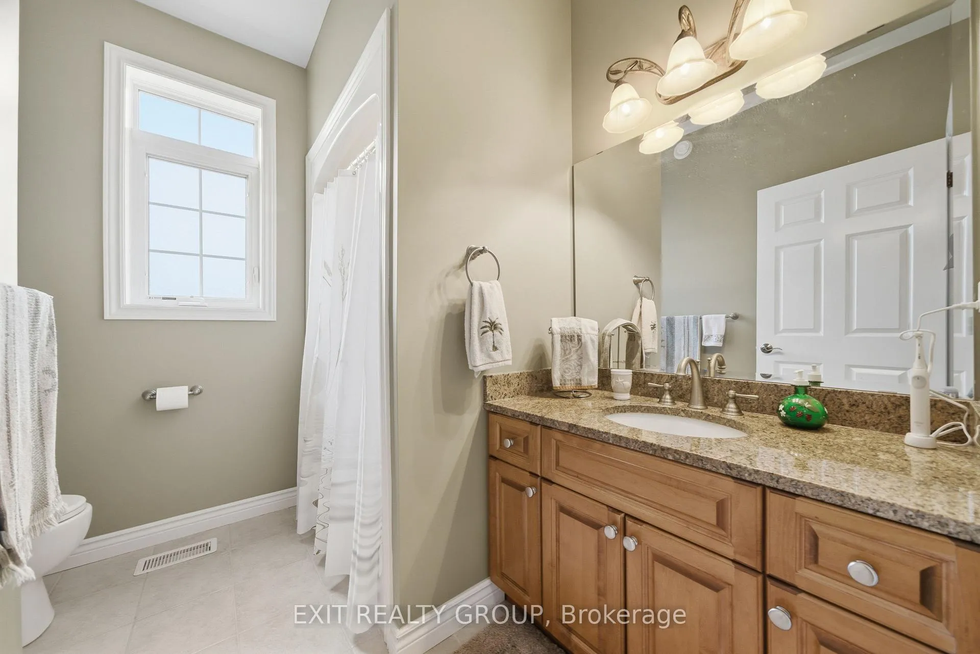 Photo 14 of 25 Shewman Road, Brighton — HOMEH