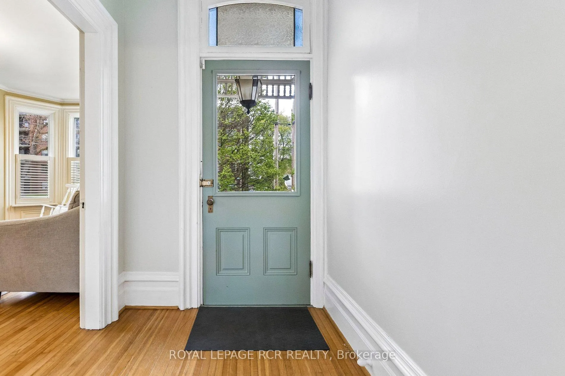 Photo 6 of 838 Queenston Road, Cambridge — HOMEH