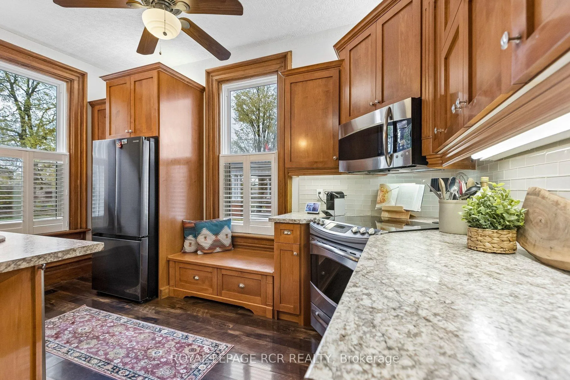Photo 13 of 838 Queenston Road, Cambridge — HOMEH