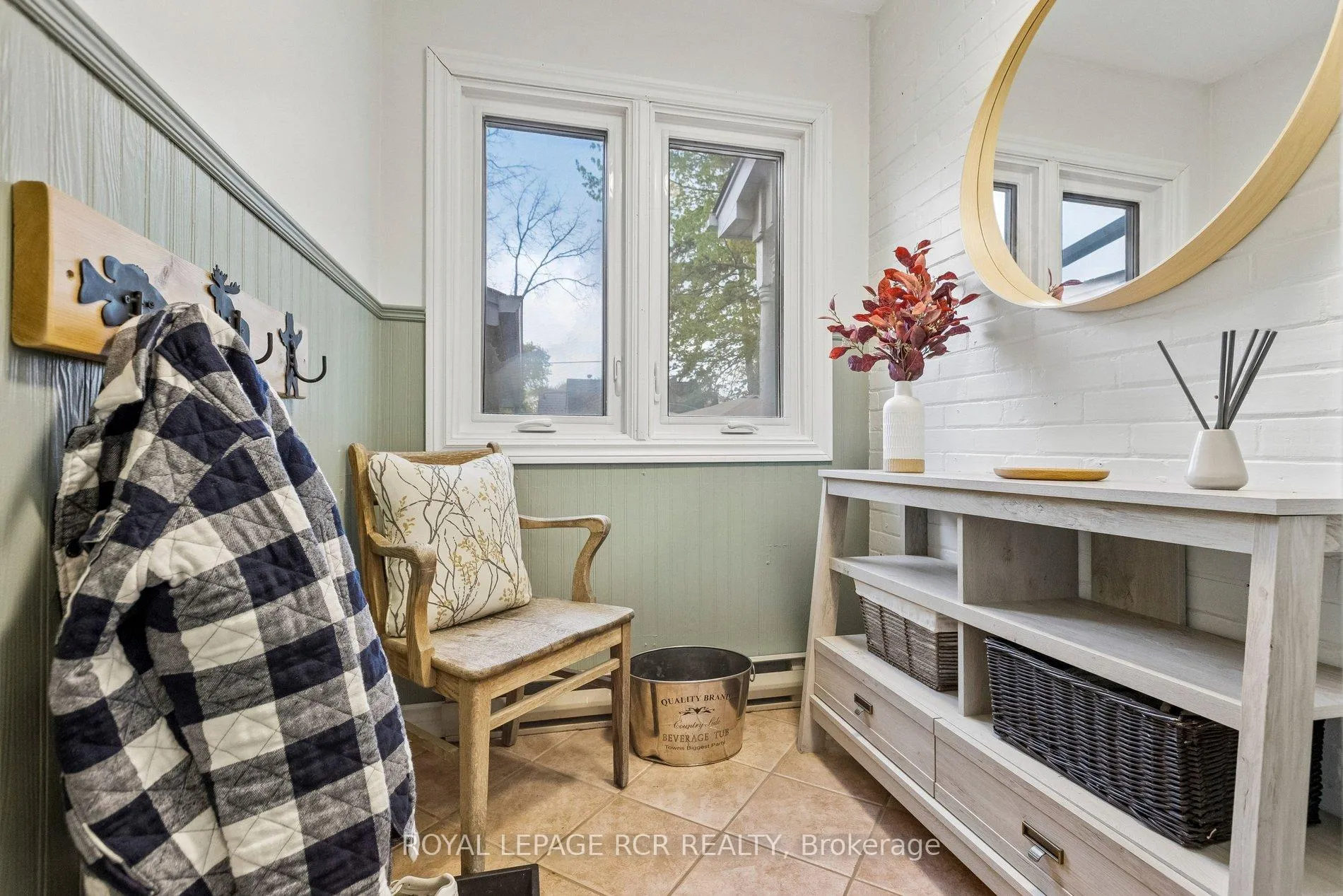 Photo 17 of 838 Queenston Road, Cambridge — HOMEH