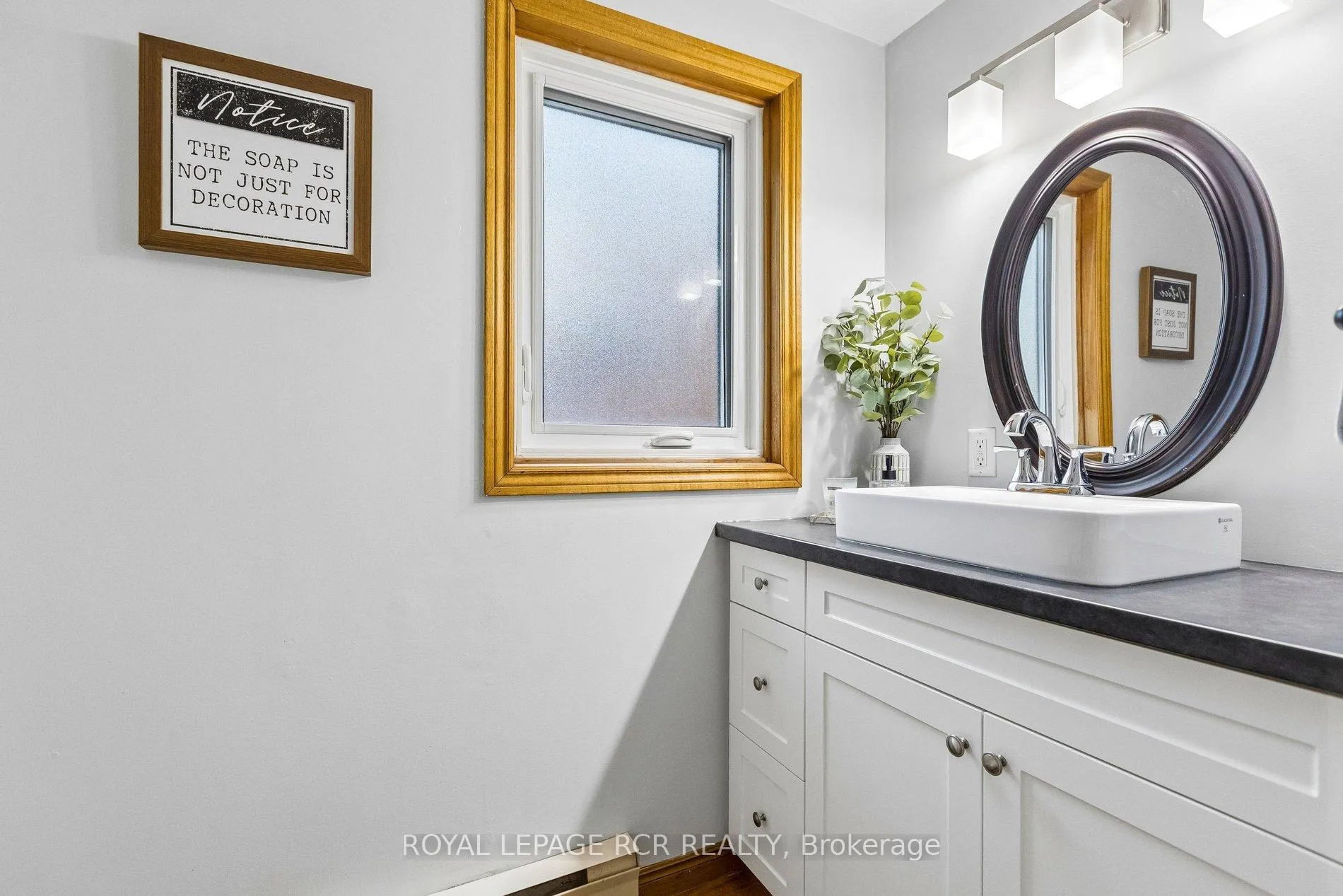 Photo 21 of 838 Queenston Road, Cambridge — HOMEH