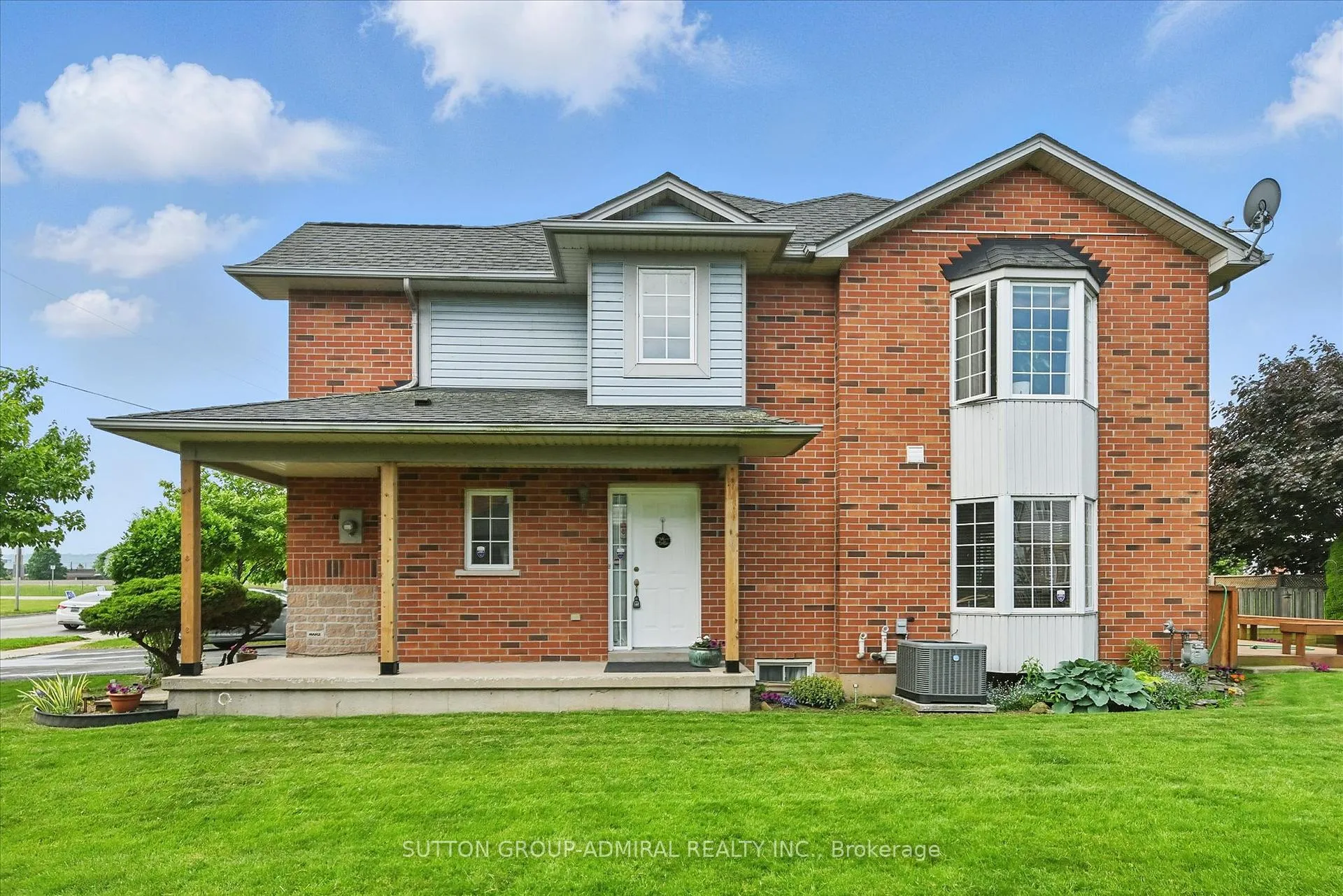 Photo 3 of 469 Dewitt Road, Hamilton, Stoney Creek — HOMEH
