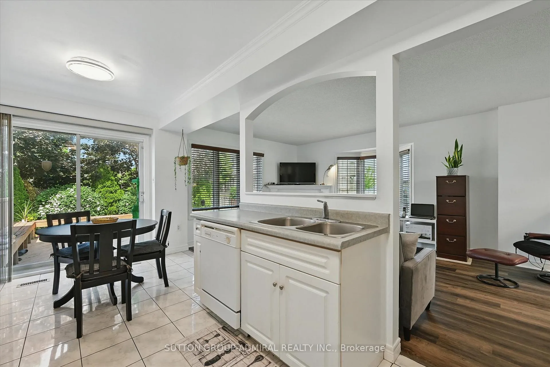 Photo 14 of 469 Dewitt Road, Hamilton, Stoney Creek — HOMEH